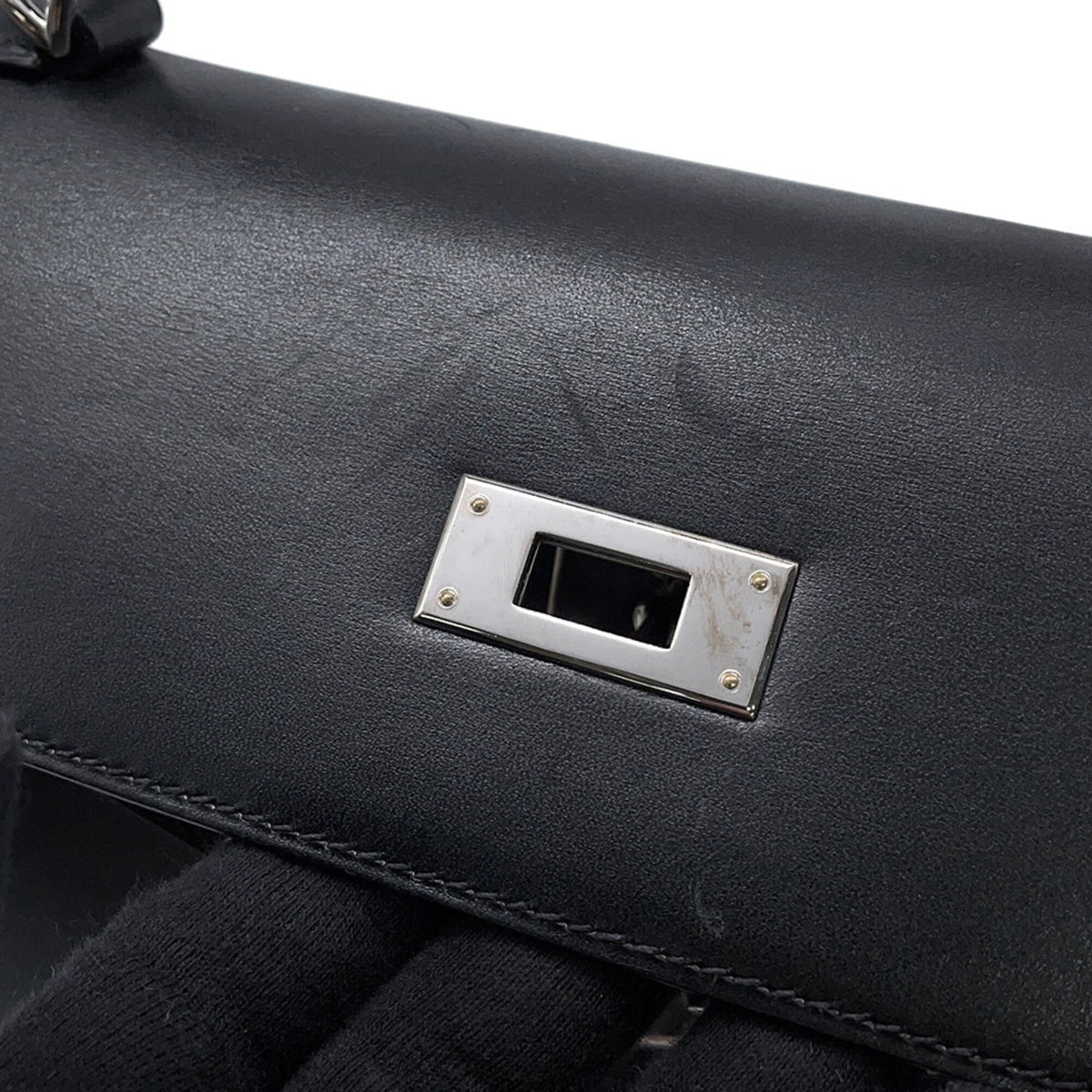 Hermes Kelly Black Box Calf Leather Handbag (Pre-Owned)