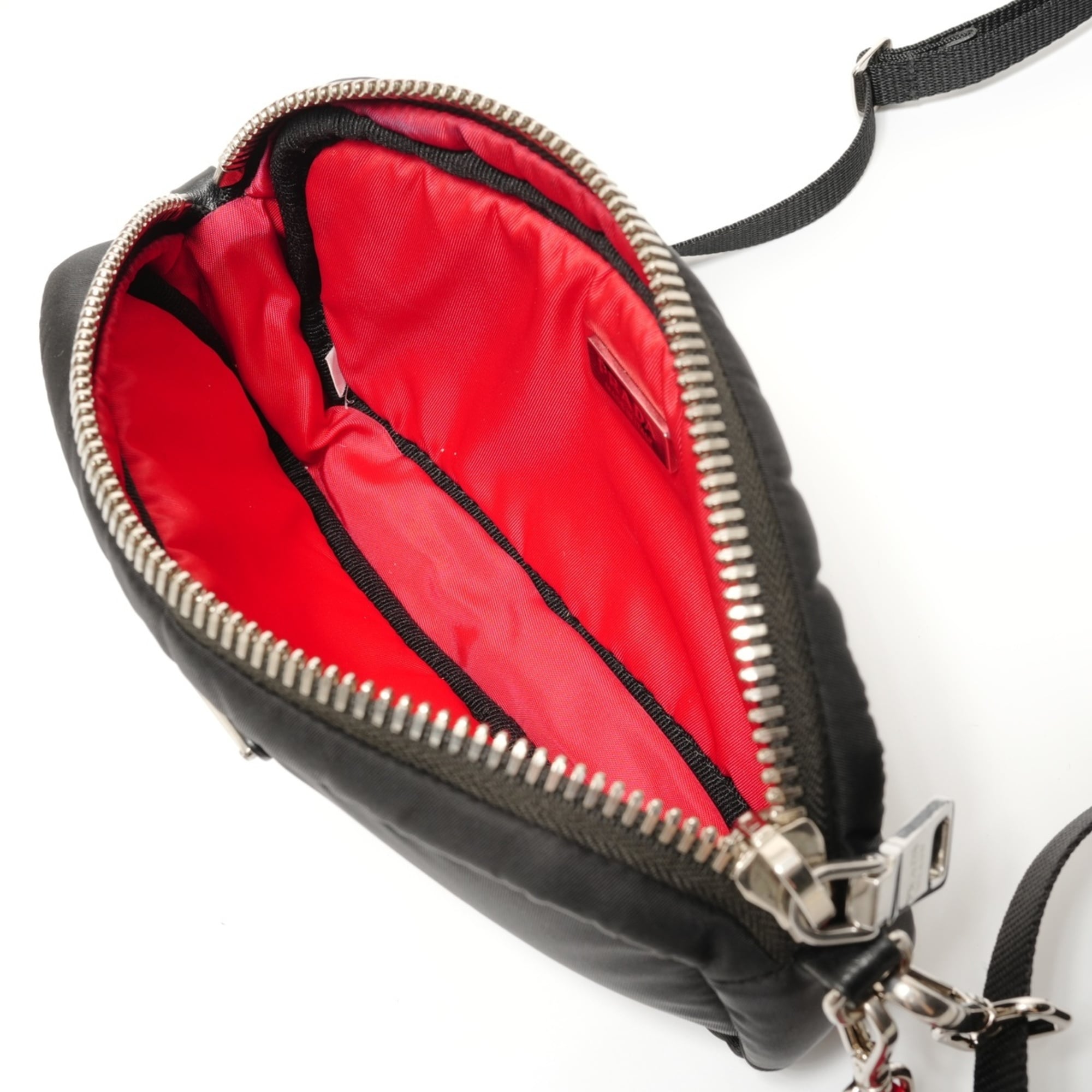Prada Black Nylon Shoulder Bag (Pre-Owned)