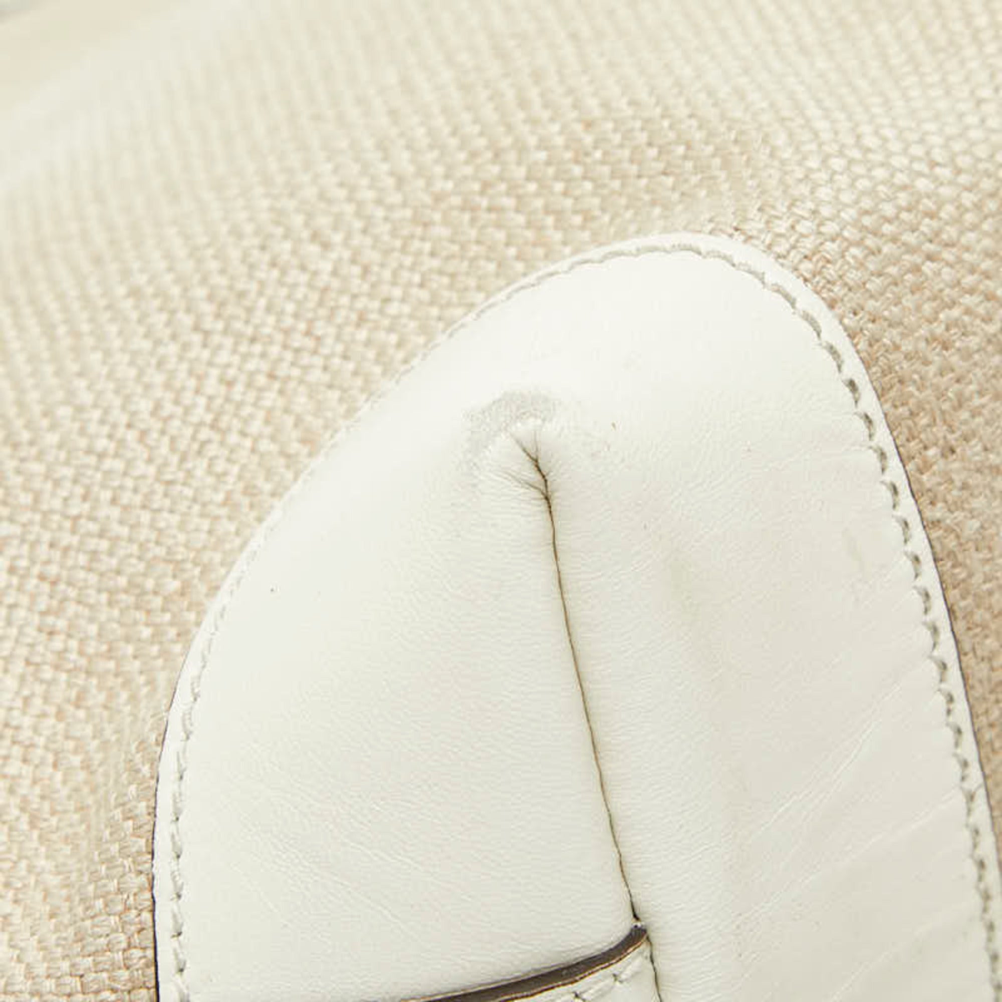 Gucci Beige White Canvas Leather Shoulder Bag Tote Bag (Pre-Owned)