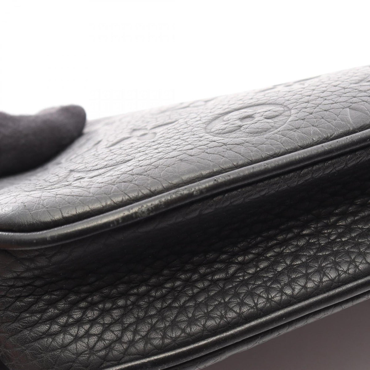 Louis Vuitton Black Noir Monogram Leather Clutch Bag Handbag (Pre-Owned)
