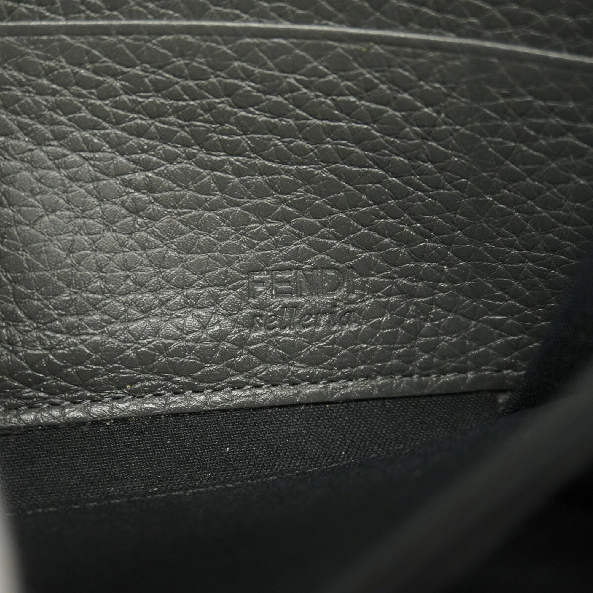 Fendi Black Leather Long Wallet (Bi-Fold) (Pre-Owned)
