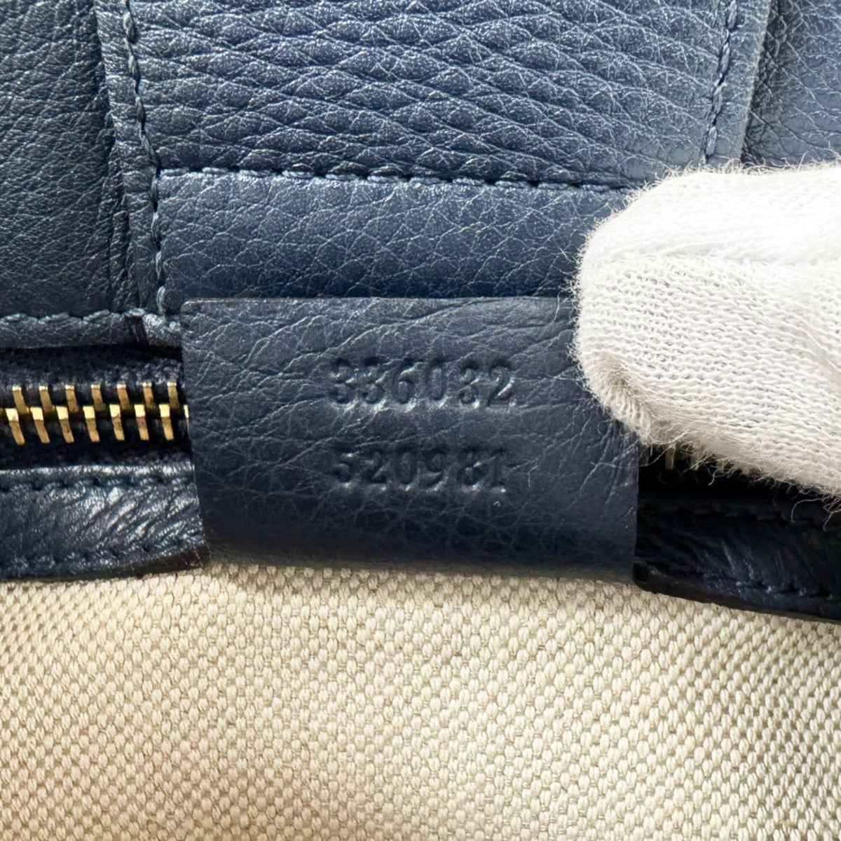 Gucci Navy Leather Handbag Shoulder Bag (Pre-Owned)