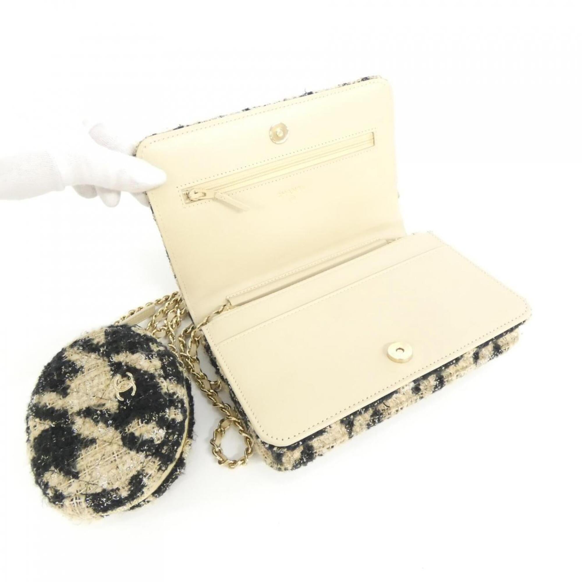 Chanel Gold Beige Black Tweed Chain/Shoulder Wallet (Pre-Owned)