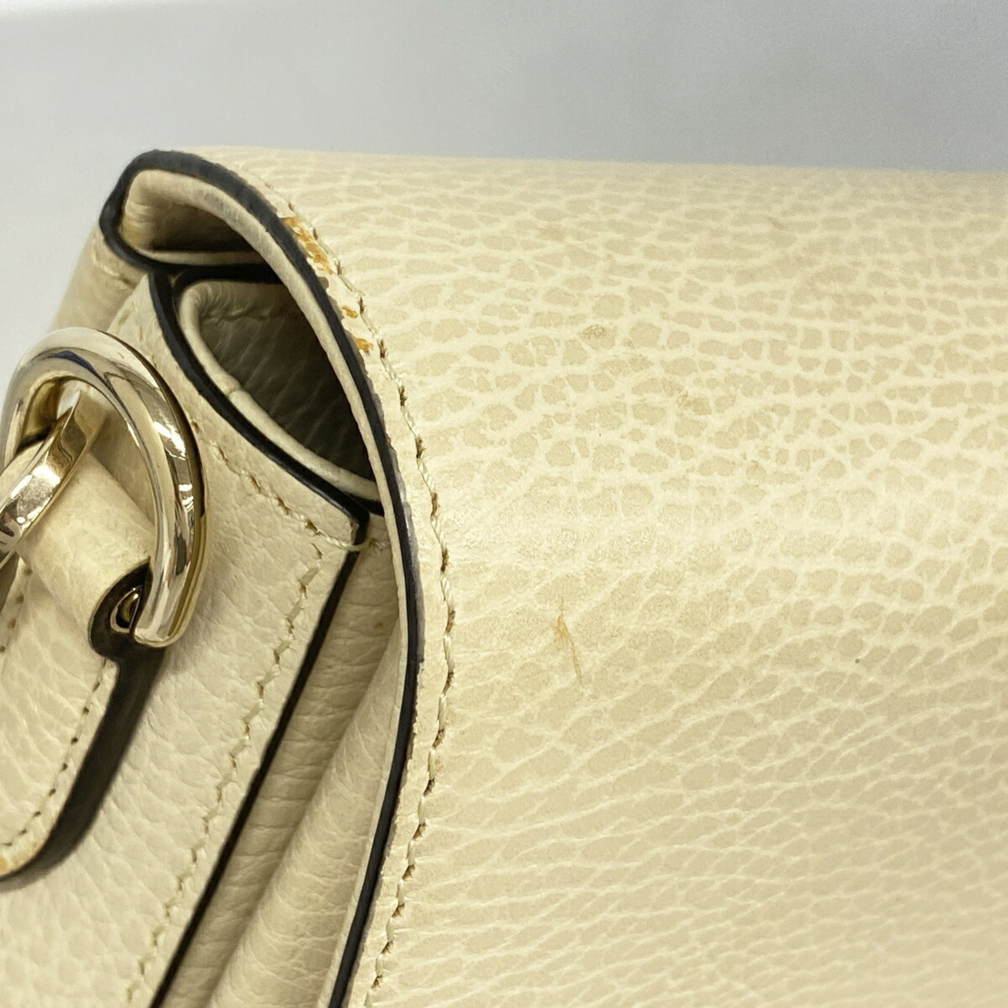 Gucci Ivory Leather Shoulder Bag (Pre-Owned)
