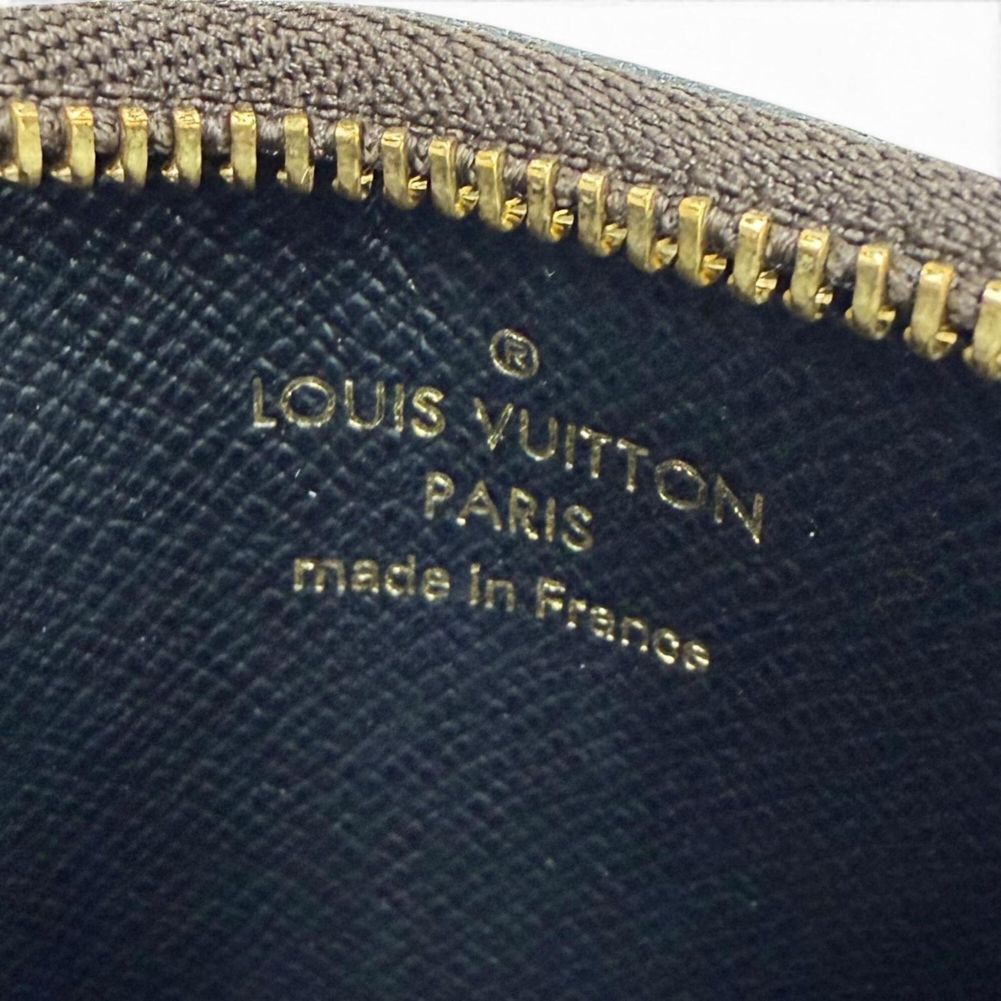 Louis Vuitton Brown Leather Pochette (Pre-Owned)