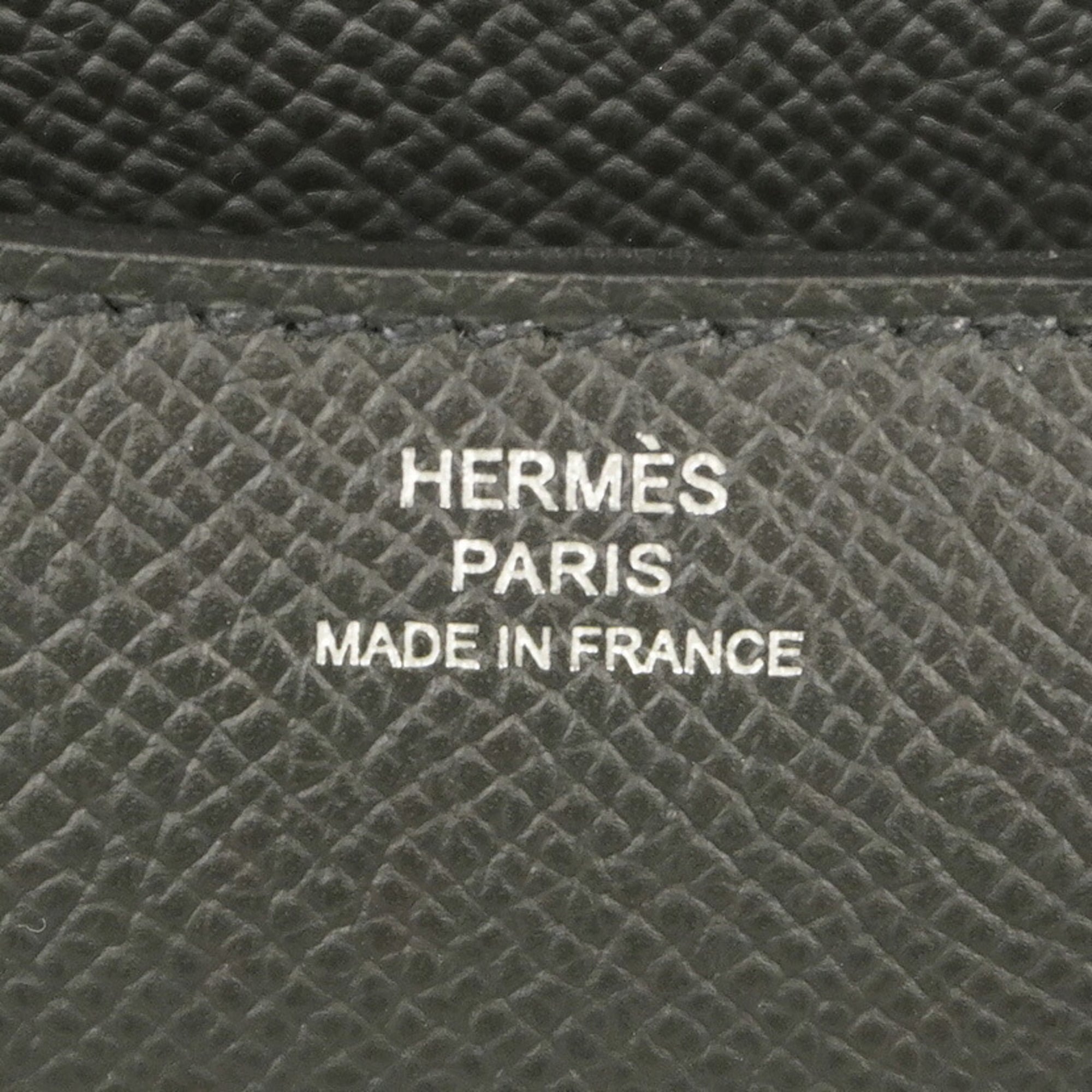 Hermes Black Leather Shoulder Bag (Pre-Owned)