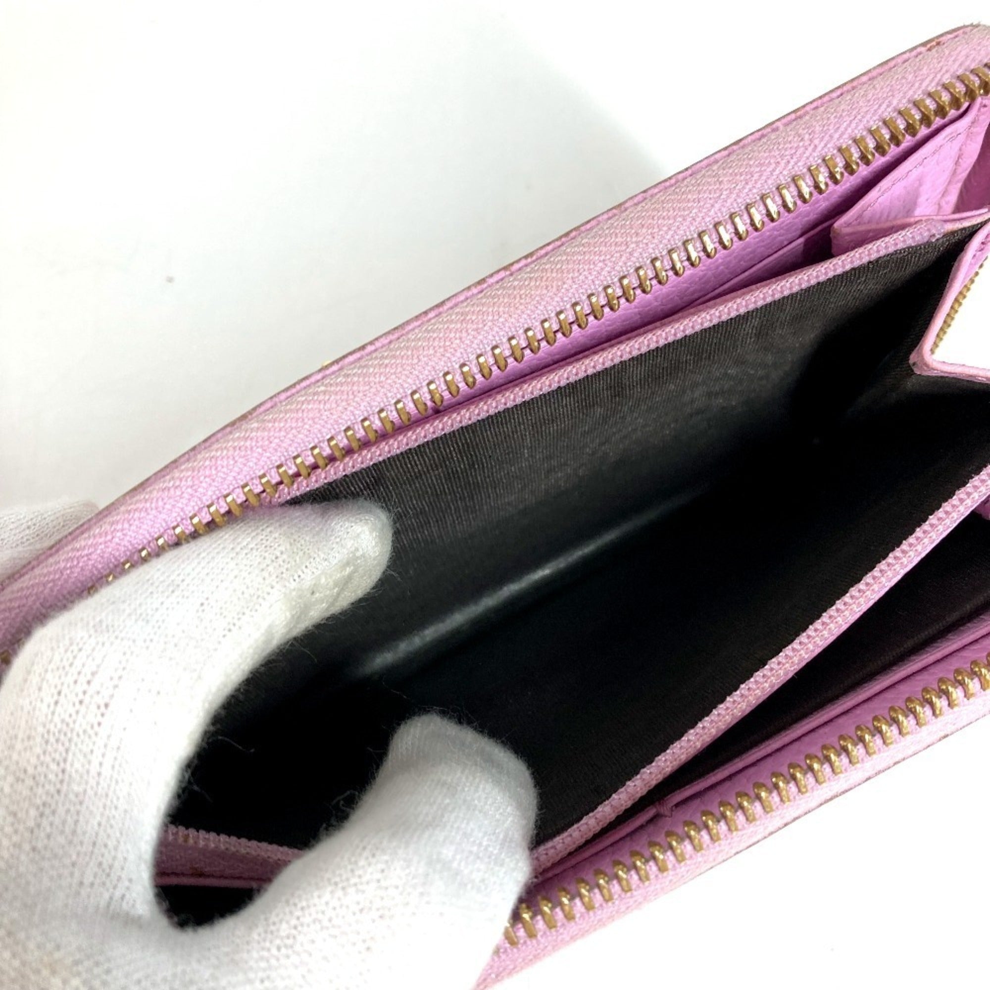 Gucci Pink Leather Long Wallet (Bi-Fold) (Pre-Owned)