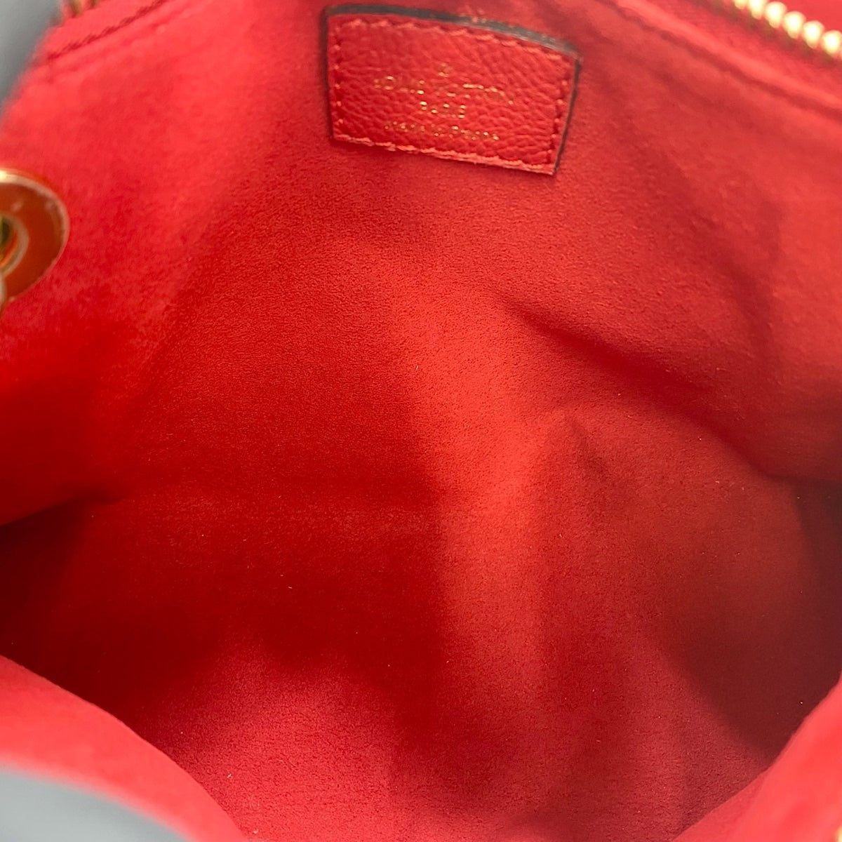 Louis Vuitton Brown Shoulder Bag (Pre-Owned)