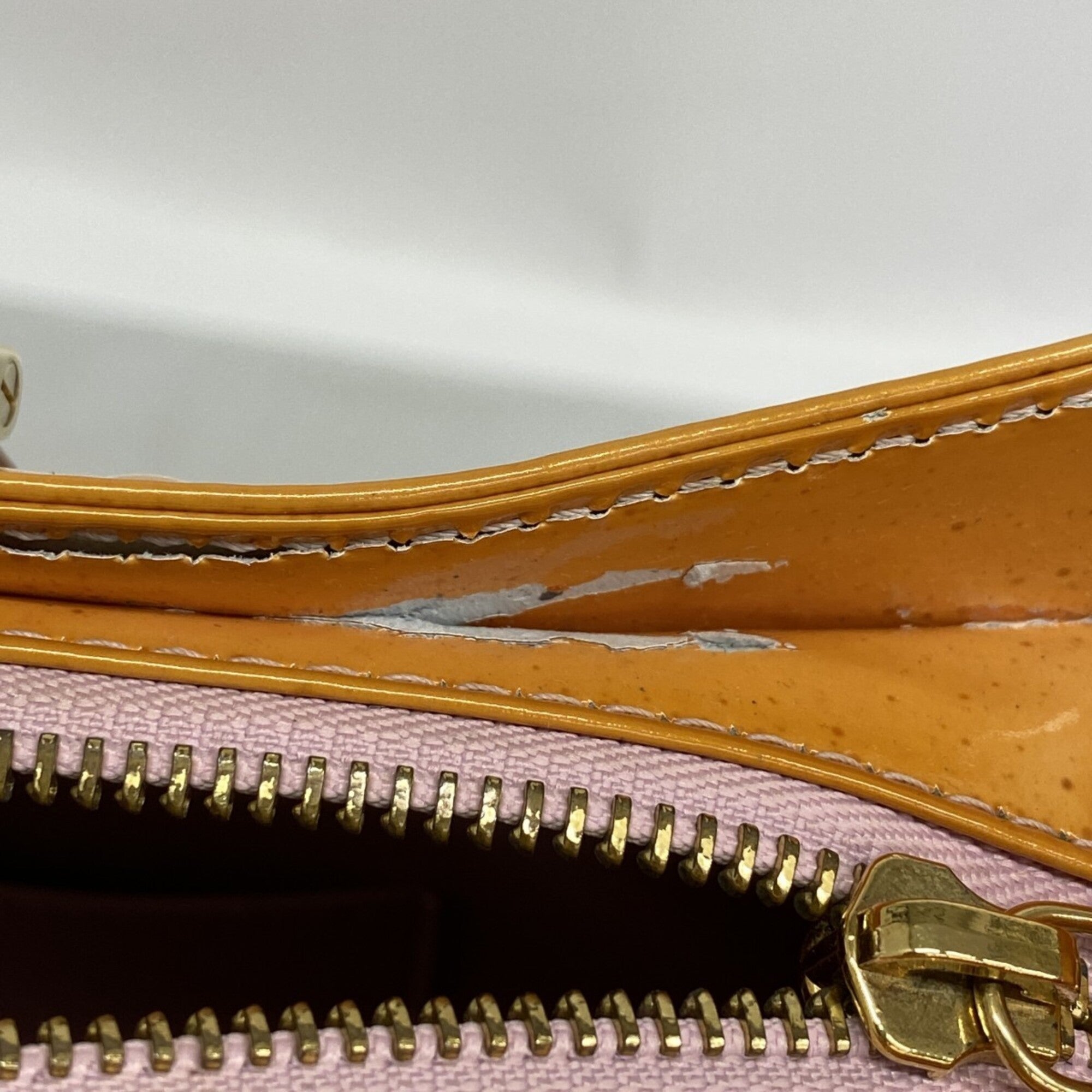 Louis Vuitton Rose Tote Bag (Pre-Owned)