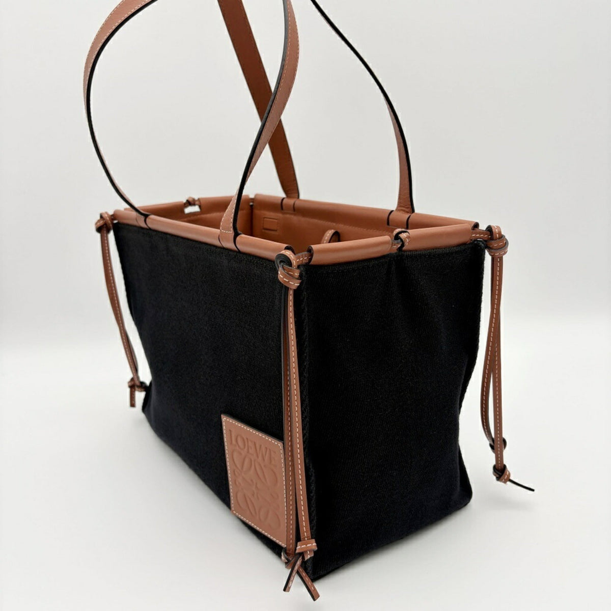 Loewe Black Canvas Leather Shoulder Bag Tote Bag (Pre-Owned)