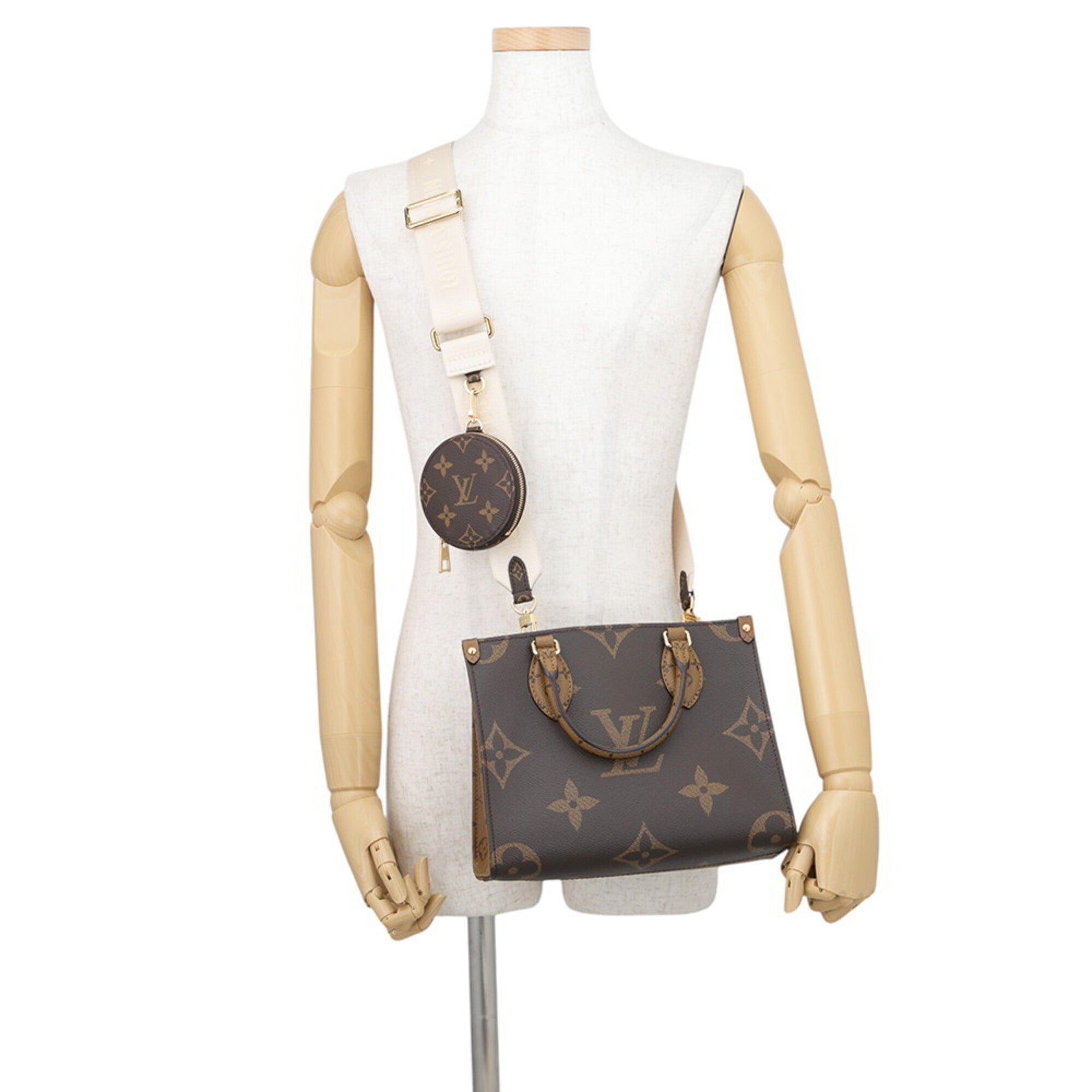 Louis Vuitton Monogram Reverse Red Color Monogram Reverse Monogram Handbag Shoulder Bag (Pre-Owned)