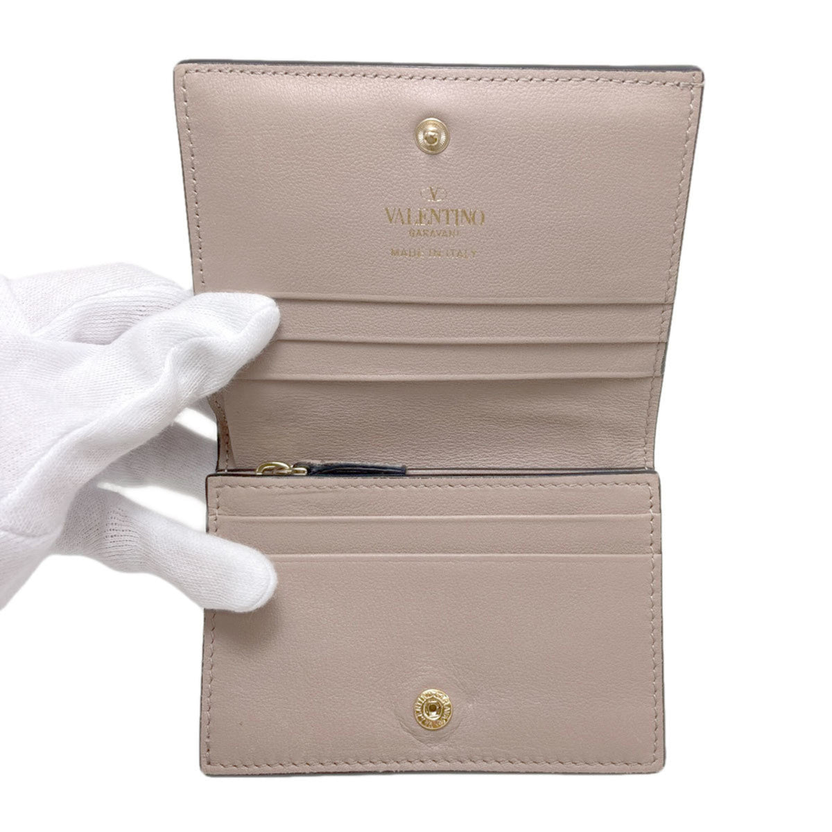 Valentino Beige Leather Wallet (Bi-Fold) (Pre-Owned)