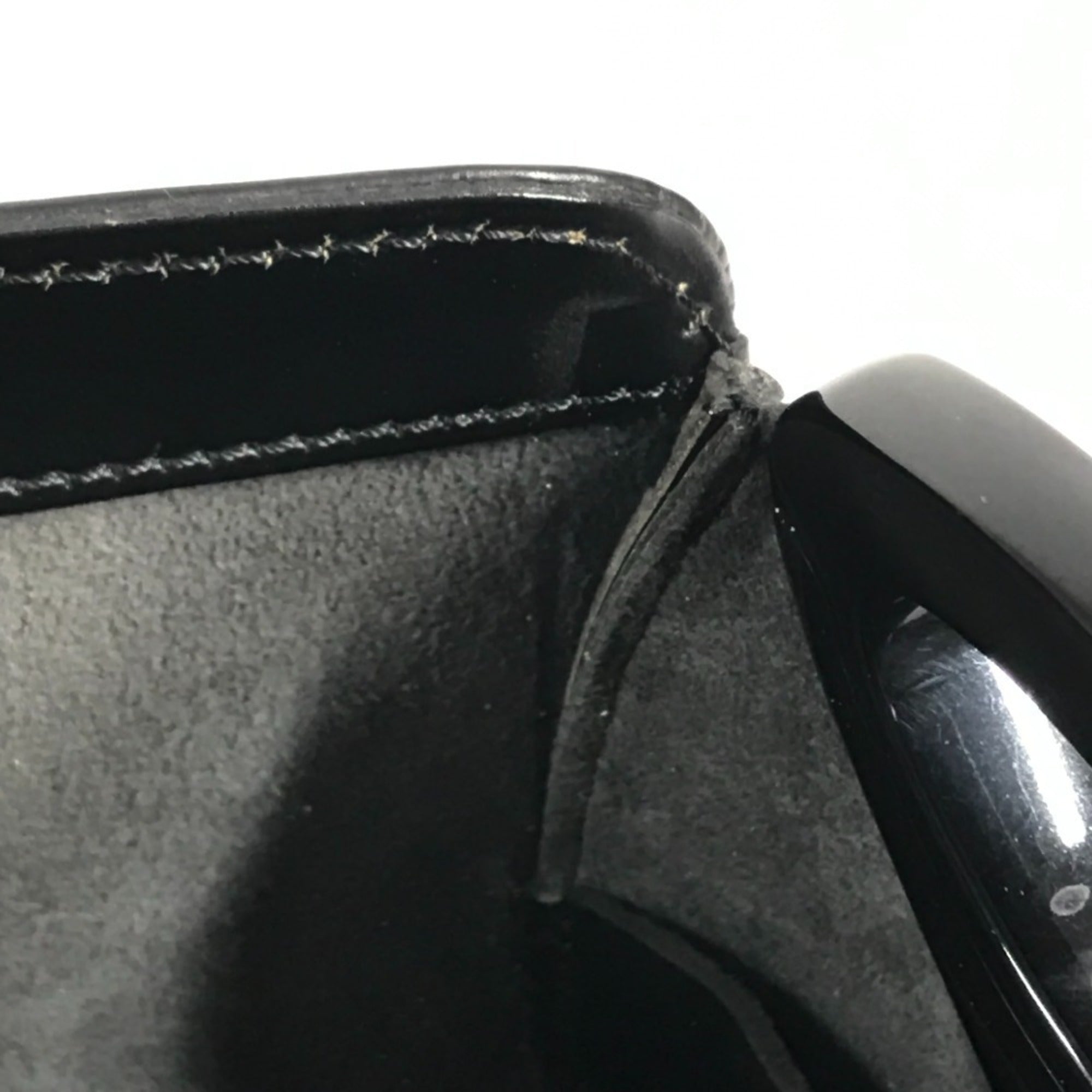 Louis Vuitton Epi Black Noir Epi Leather Shoulder Bag (Pre-Owned)
