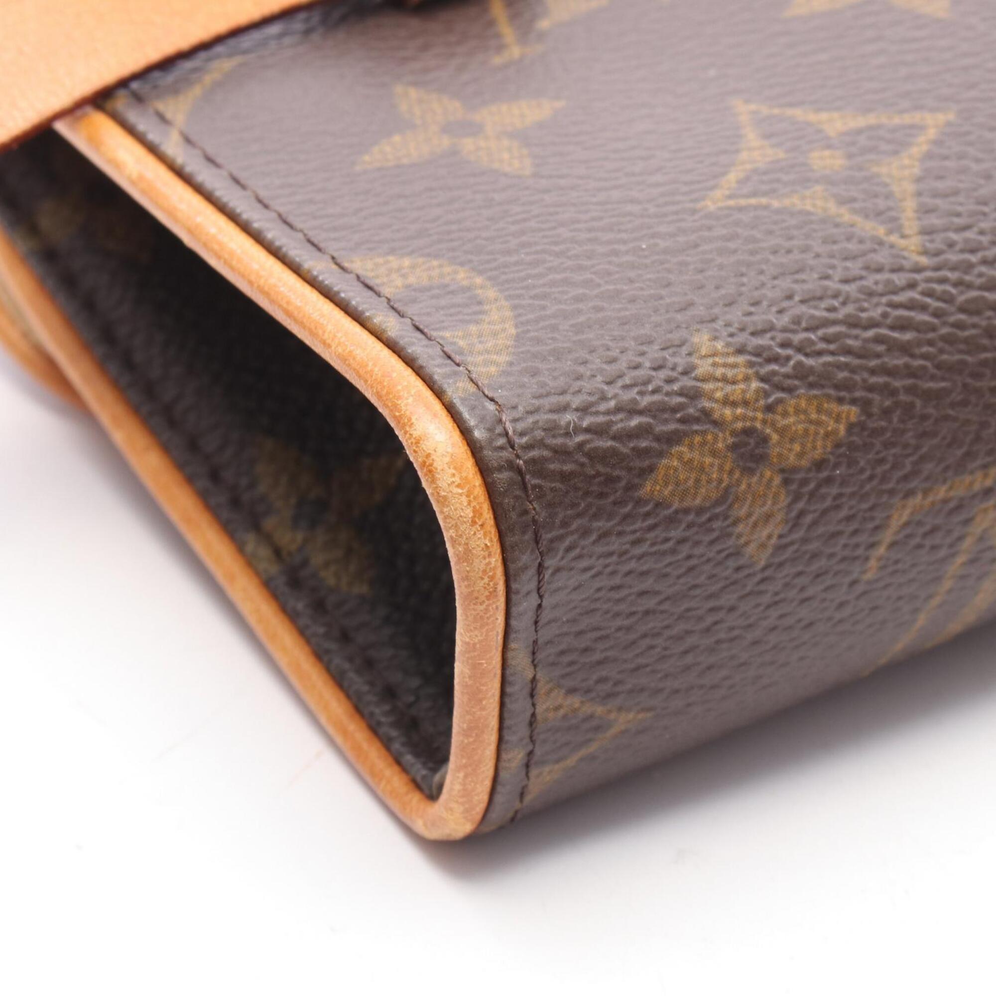 Louis Vuitton Brown Canvas Leather Fanny Pack Handbag (Pre-Owned)
