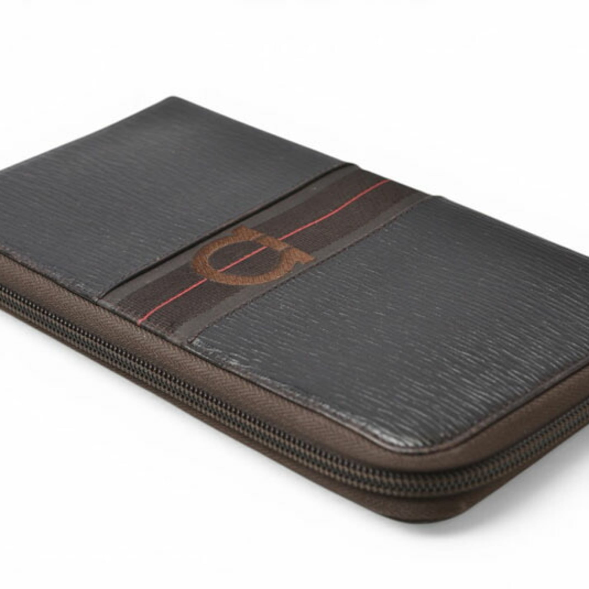 Salvatore Ferragamo Gancini Dark Brown Red Color Leather Long Wallet (Bi-Fold) (Pre-Owned)