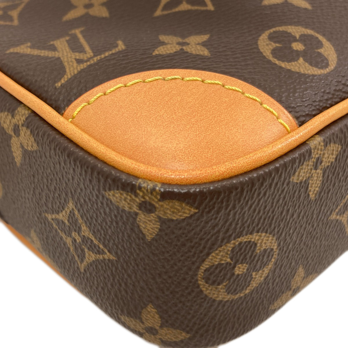 Louis Vuitton Monogram Monogram Shoulder Bag (Pre-Owned)