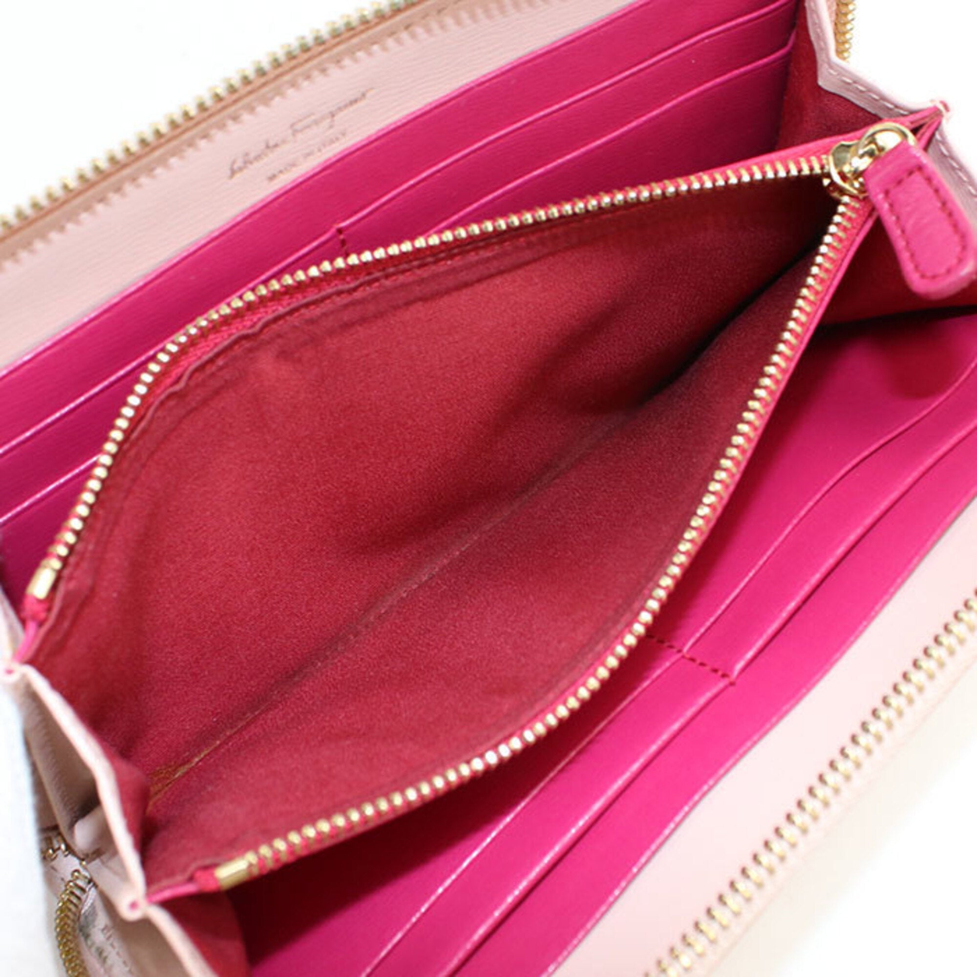Salvatore Ferragamo Pink Leather Long Wallet (Bi-Fold) (Pre-Owned)