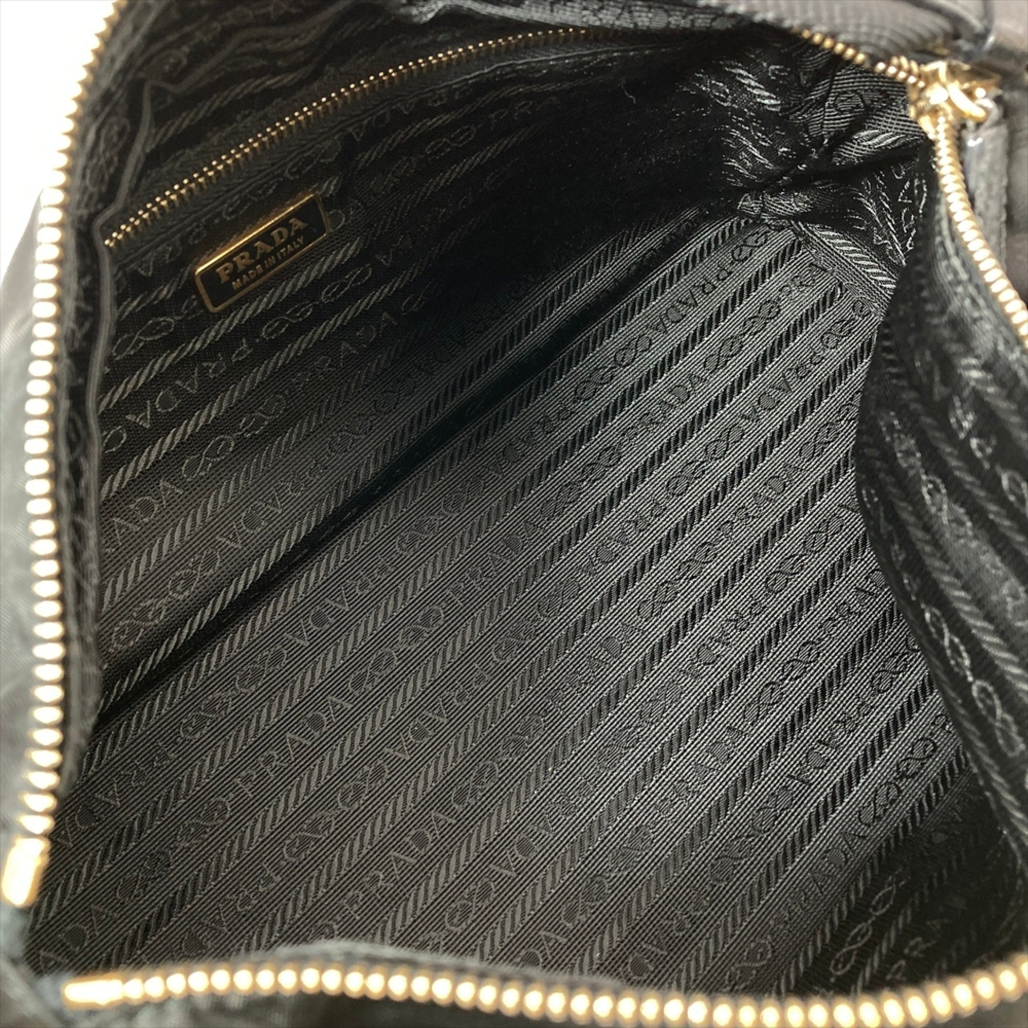 Prada Black Nylon Shoulder Bag (Pre-Owned)