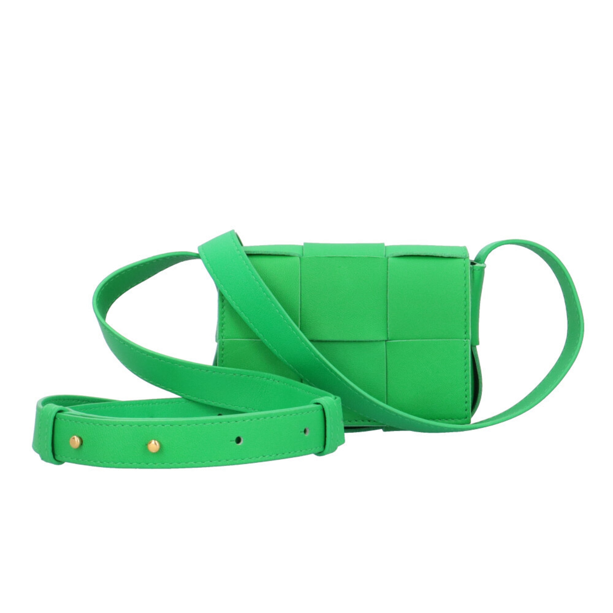 Bottega Veneta Green Leather Shoulder Bag (Pre-Owned)