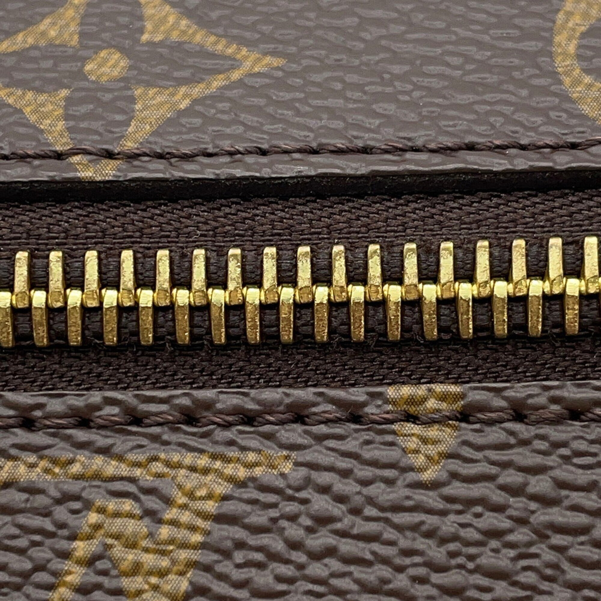 Louis Vuitton Monogram Brown Monogram Handbag Pochette (Pre-Owned)