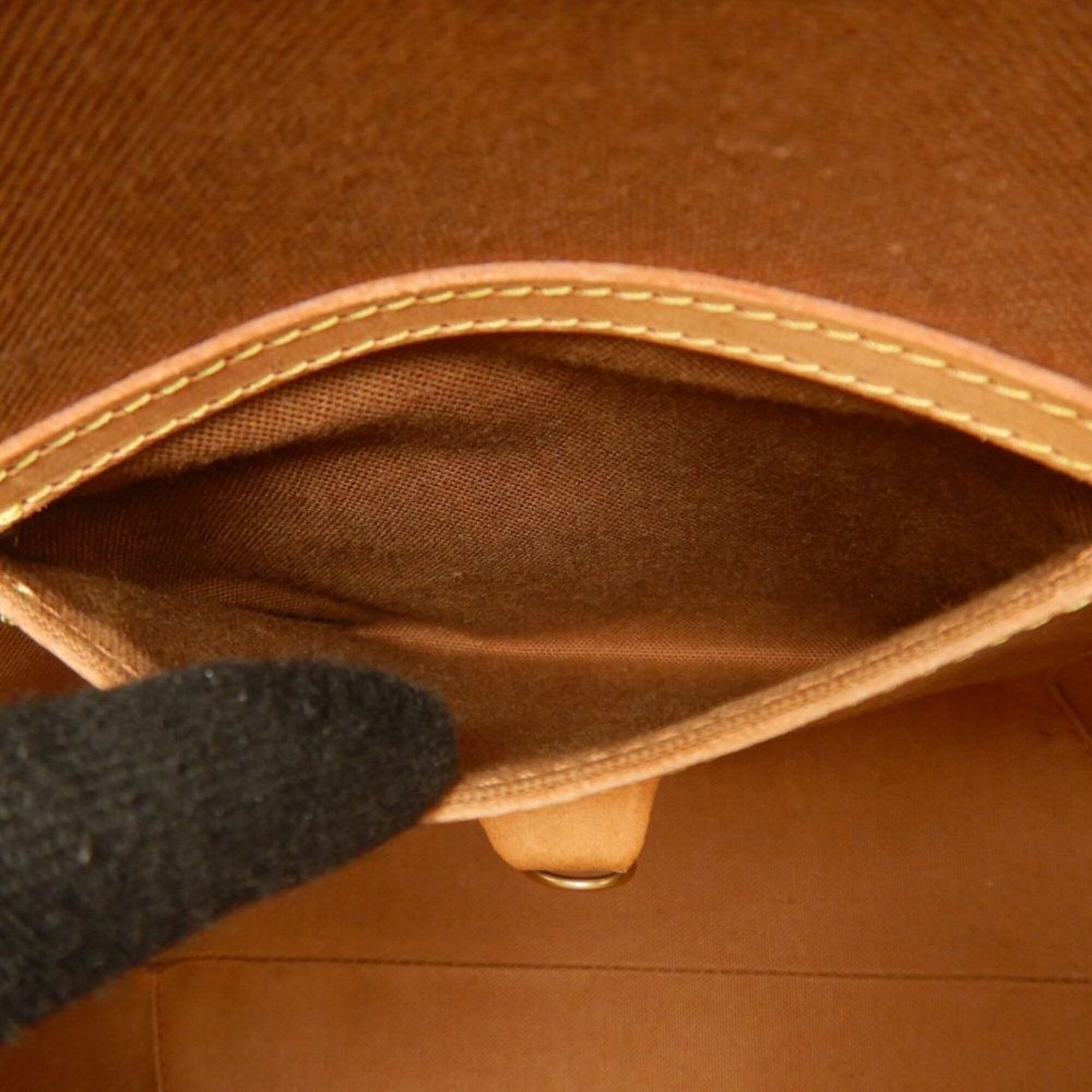 Louis Vuitton Monogram Brown Monogram Shoulder Bag (Pre-Owned)
