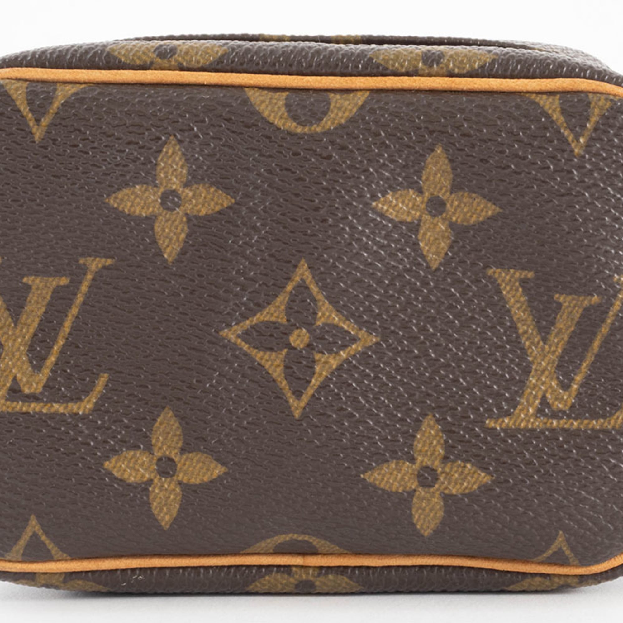 Louis Vuitton Brown Monogram Monogram Canvas Pouch (Pre-Owned)