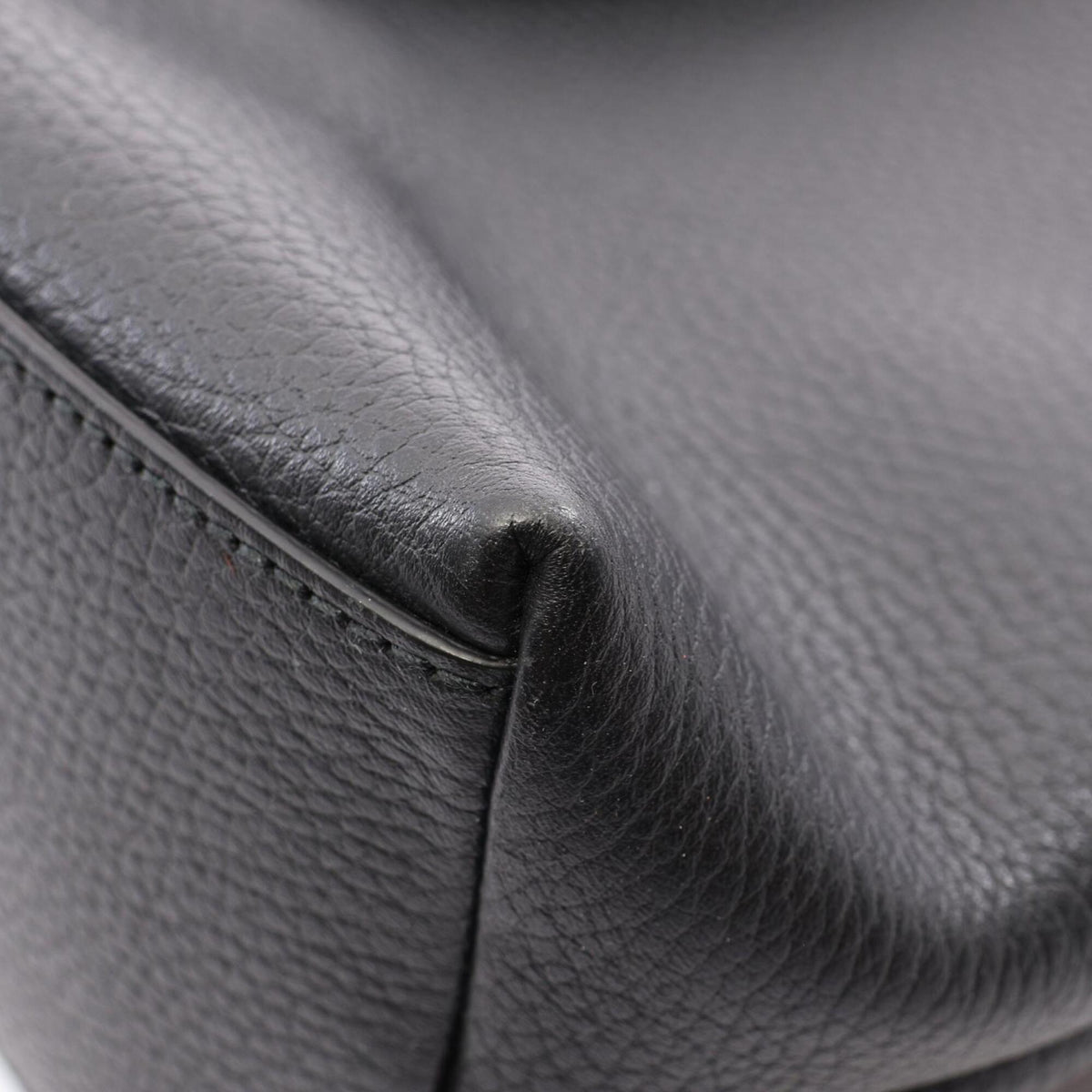 Gucci Black Leather Handbag Tote Bag (Pre-Owned)