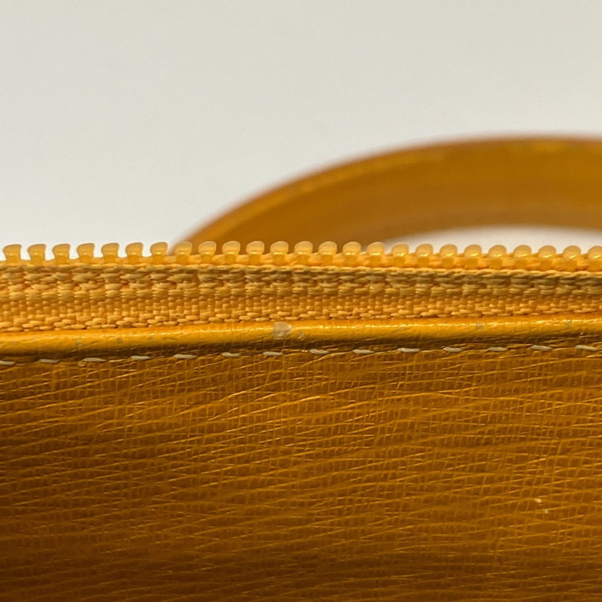Burberry Yellow Handbag (Pre-Owned)