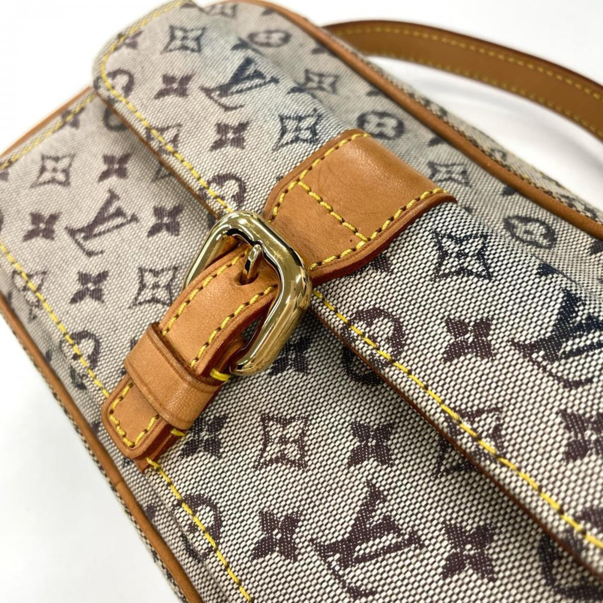 Louis Vuitton Blue Canvas Monogram Shoulder Bag (Pre-Owned)