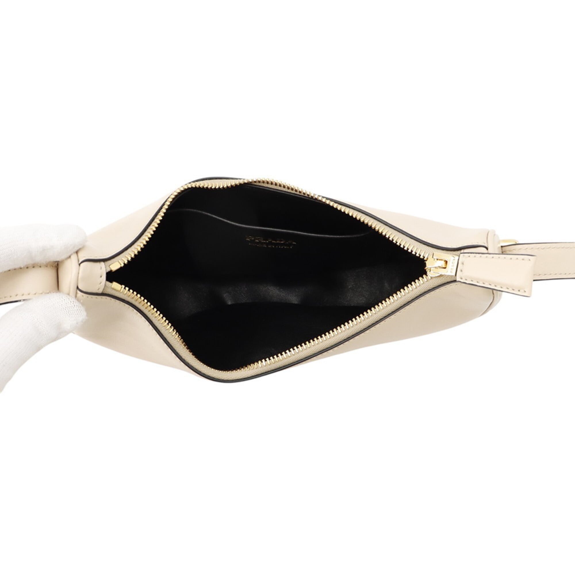 Prada Beige Leather Handbag Shoulder Bag (Pre-Owned)