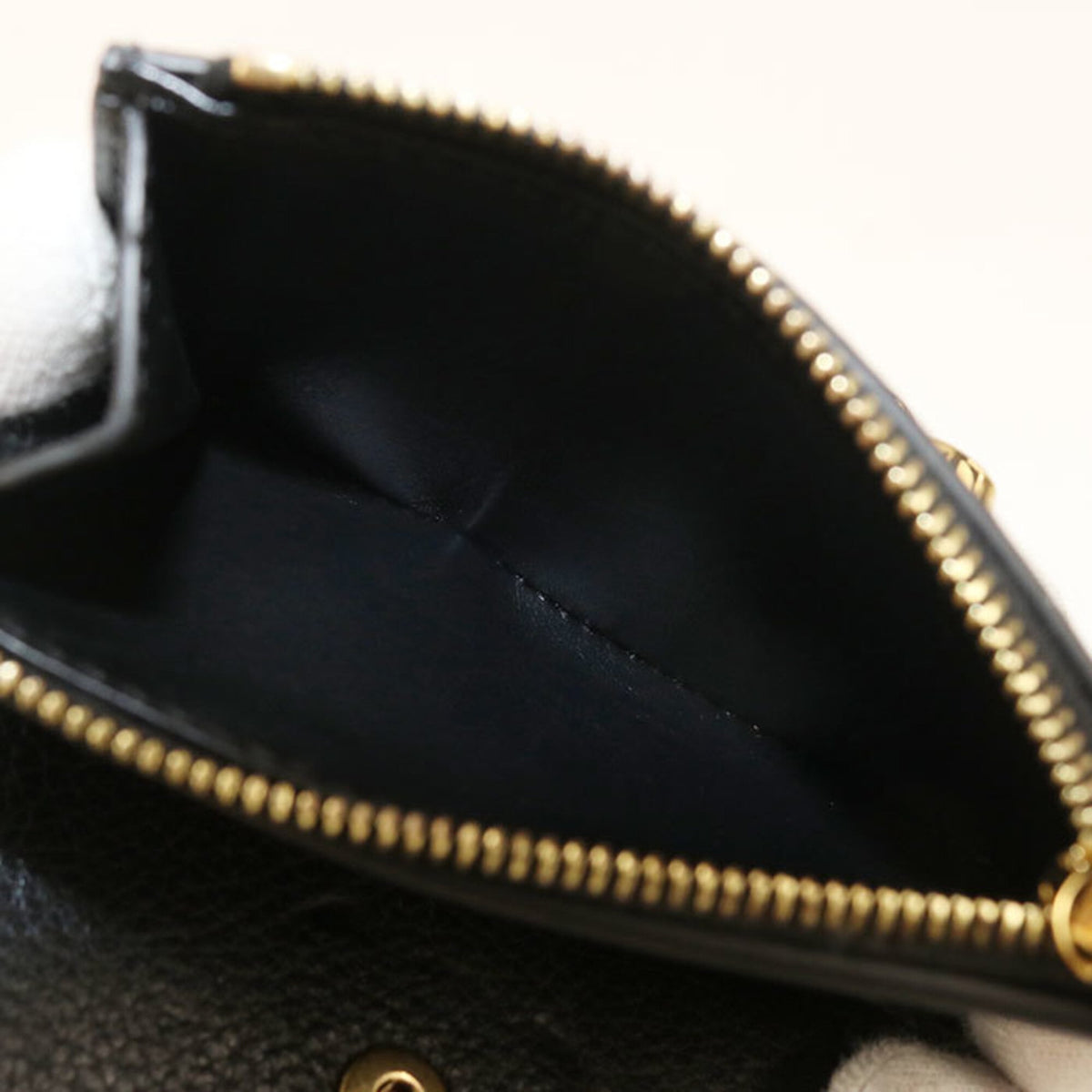 Celine Black Leather Wallet (Tri-Fold) (Pre-Owned)