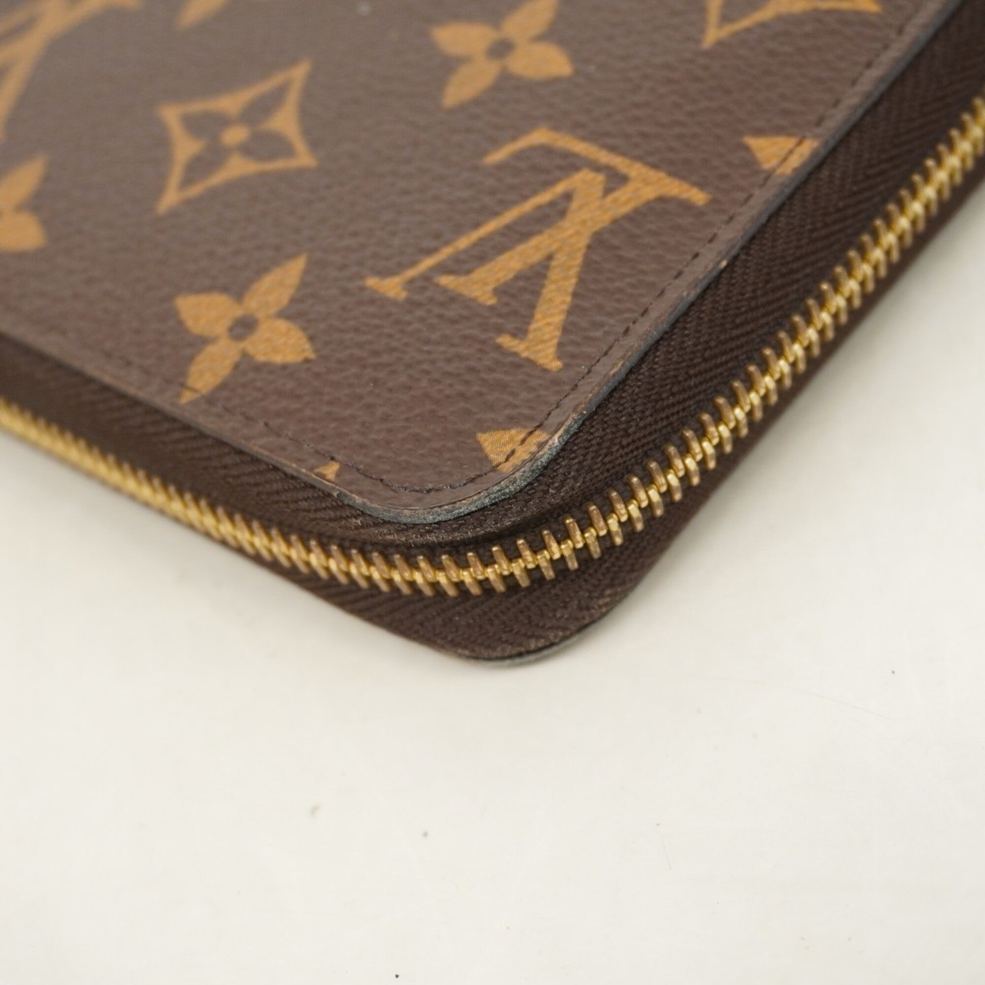 Louis Vuitton Fuchsia Long Wallet (Bi-Fold) (Pre-Owned)