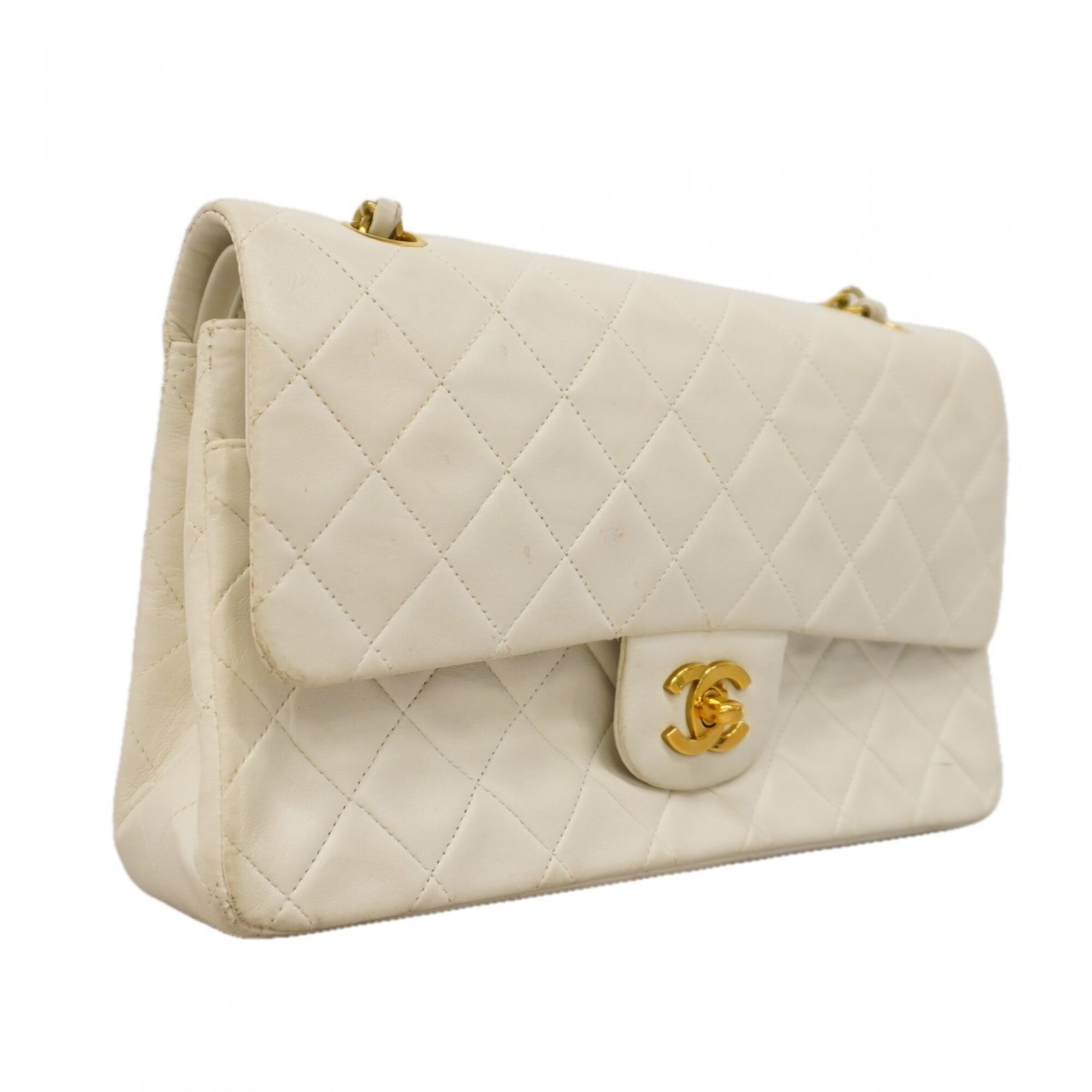 Chanel White Leather Shoulder Bag (Pre-Owned)