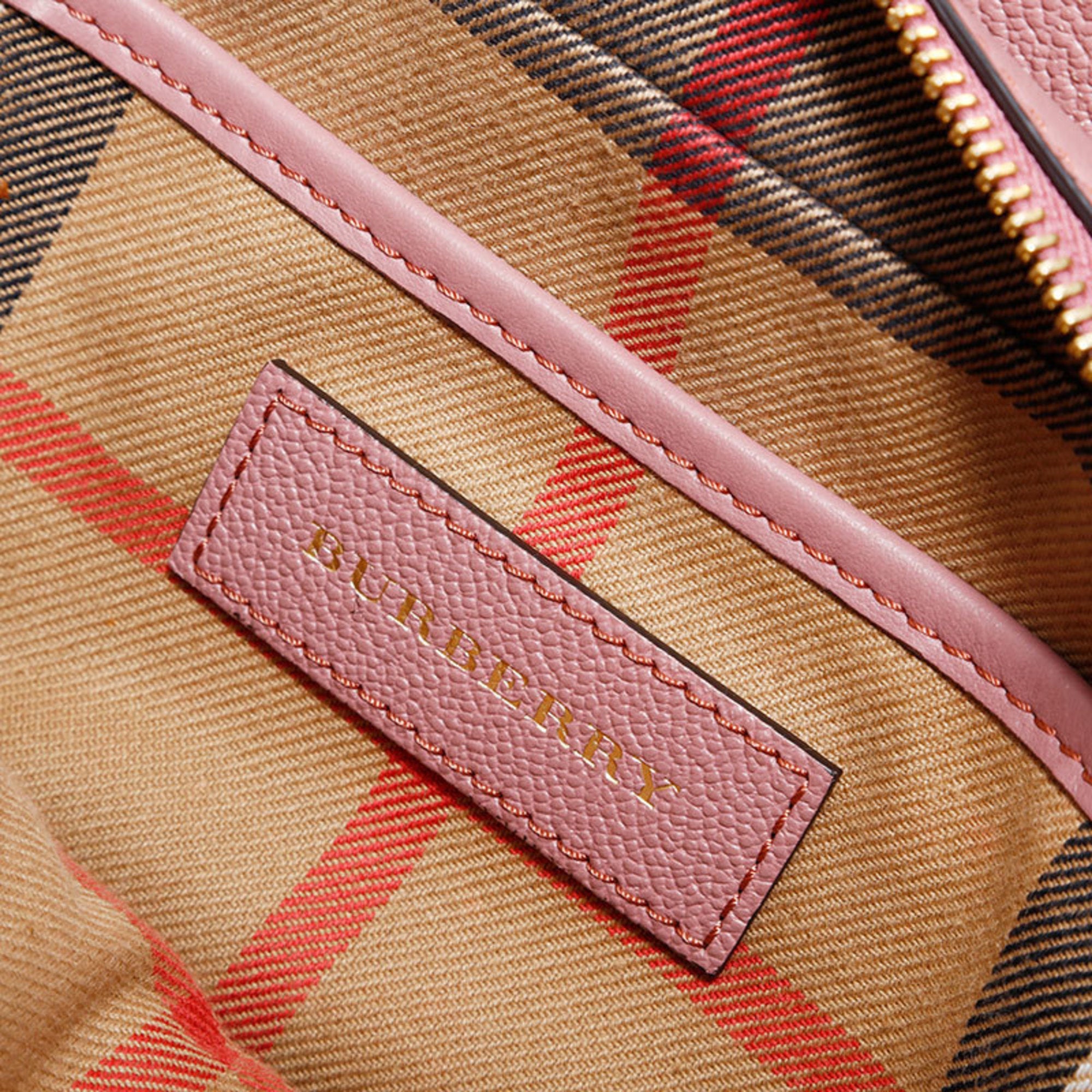 Burberry Pink Leather Shoulder Bag (Pre-Owned)