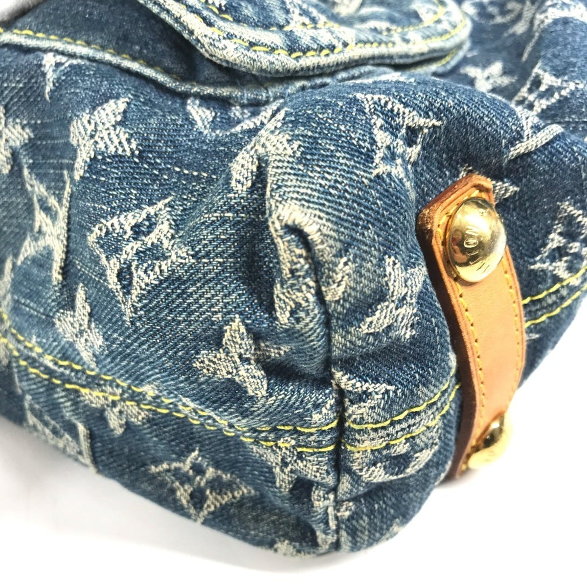 Louis Vuitton Blue Monogram Denim Shoulder Bag (Pre-Owned)
