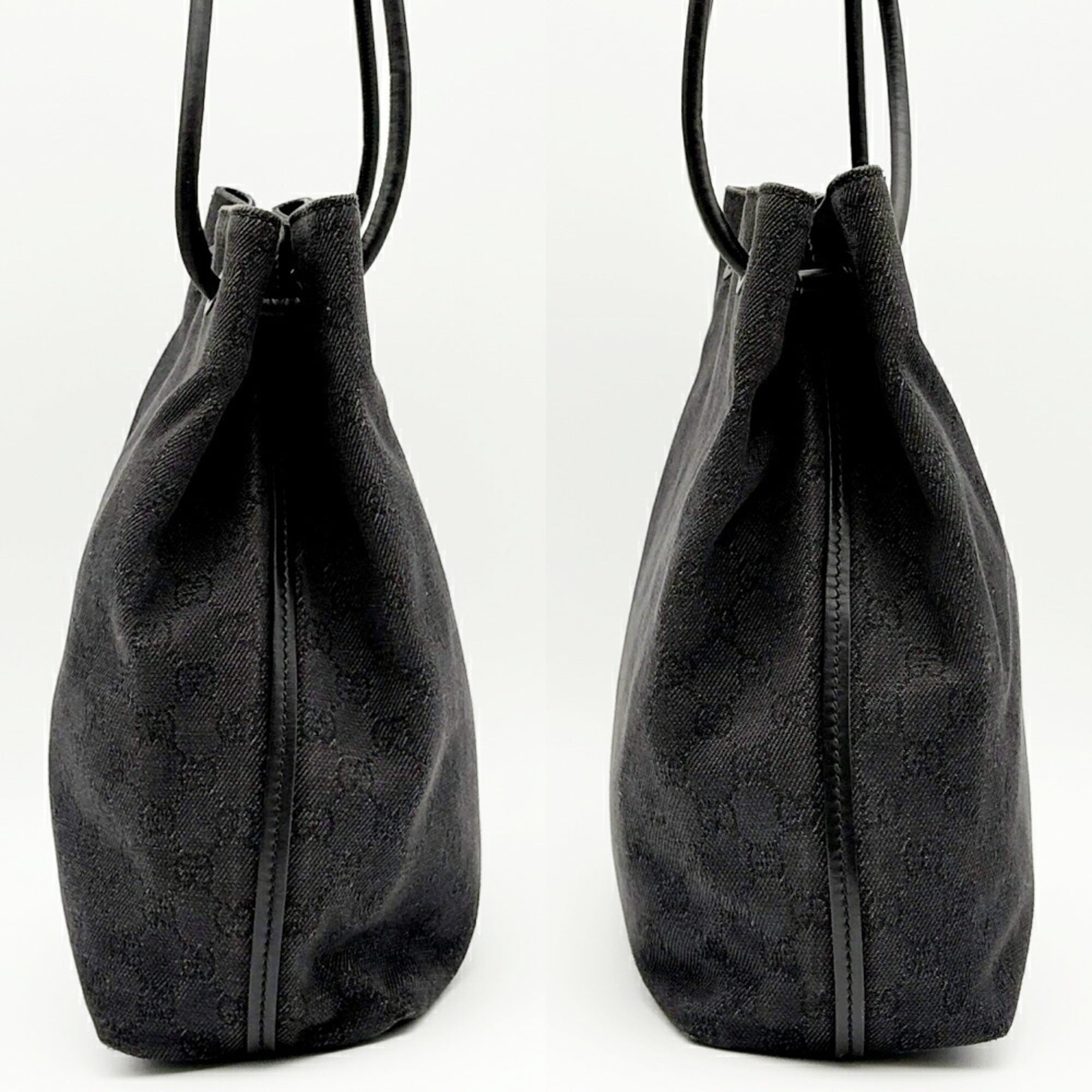 Gucci Black Gg Canvas Shoulder Bag Tote Bag (Pre-Owned)