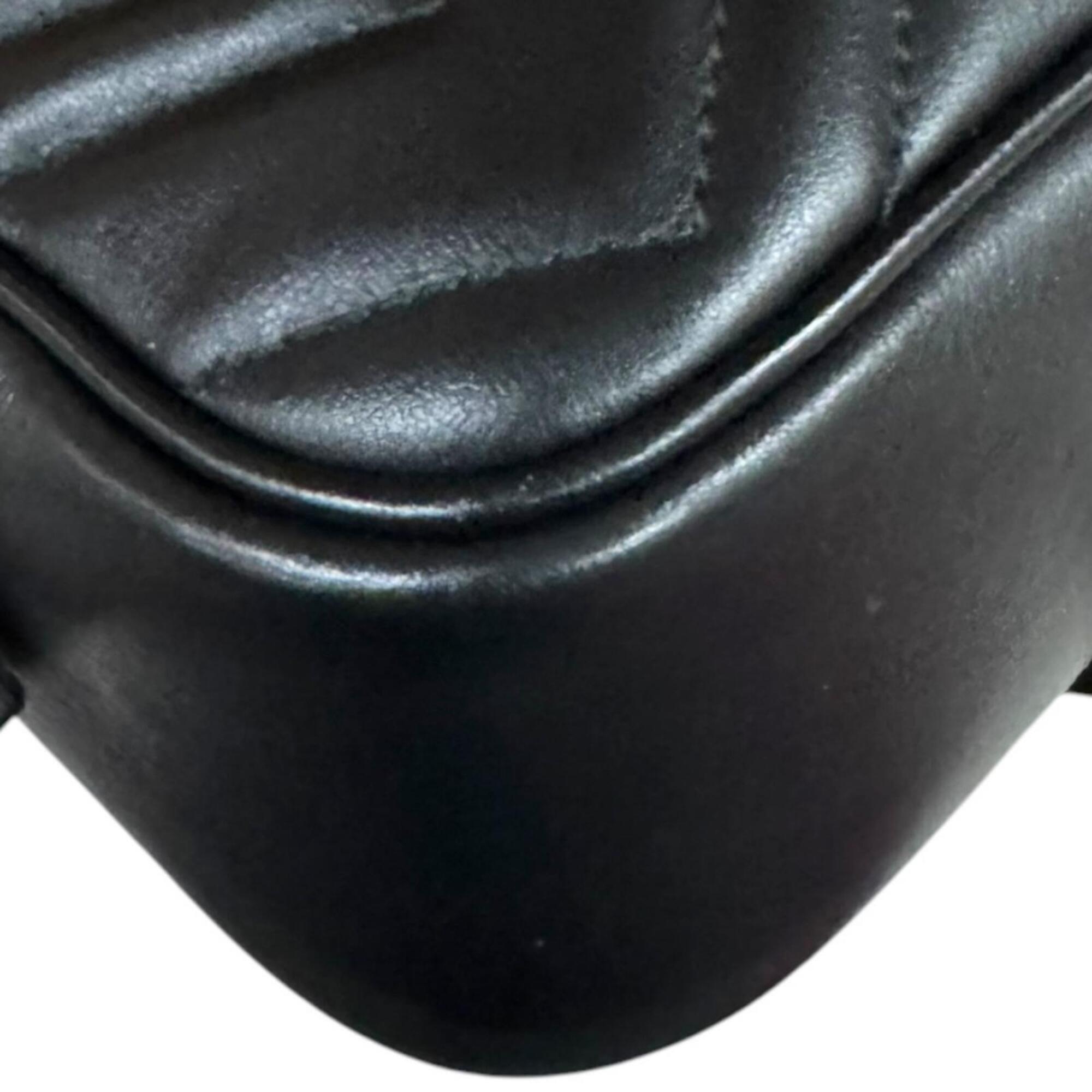 Gucci Black Leather Shoulder Bag (Pre-Owned)