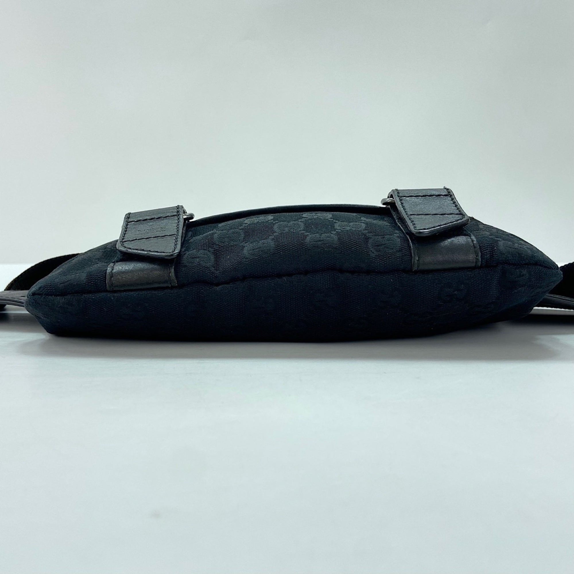 Gucci Black Fanny Pack (Pre-Owned)
