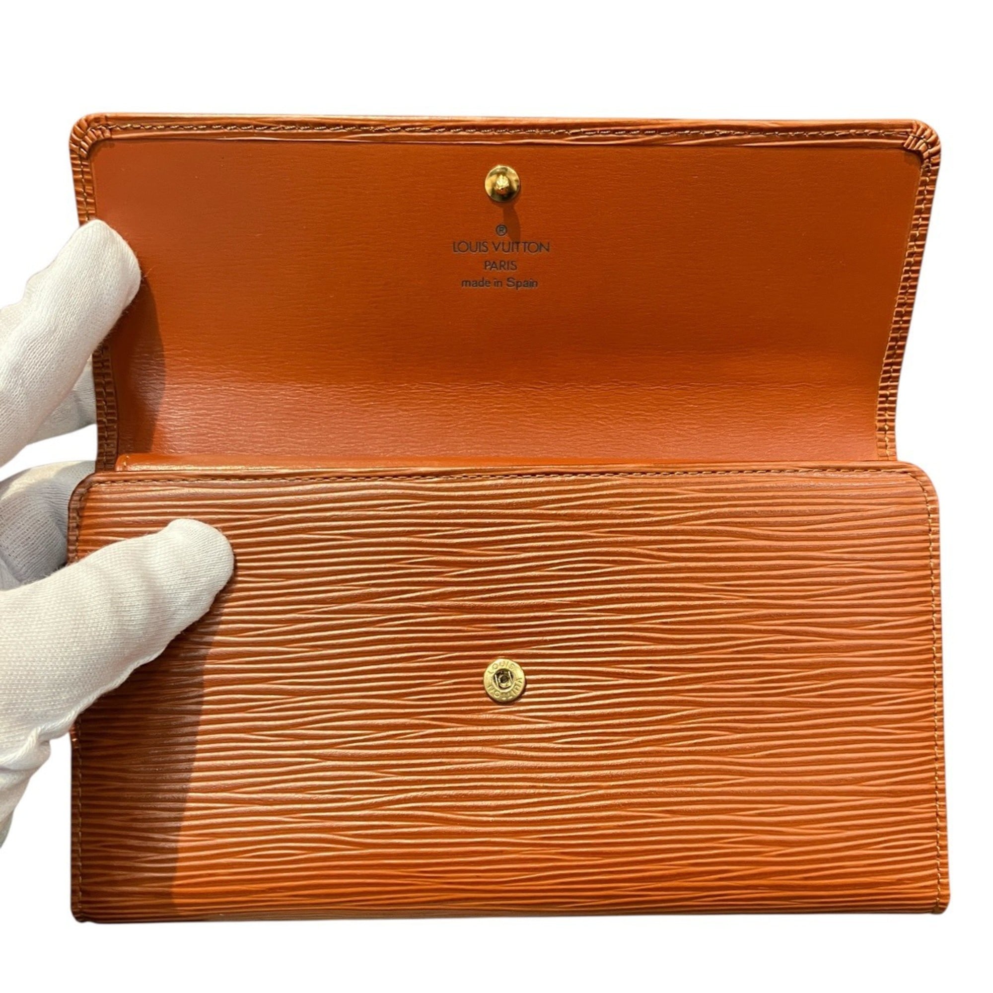 Louis Vuitton Brown Leather Long Wallet (Bi-Fold) (Pre-Owned)