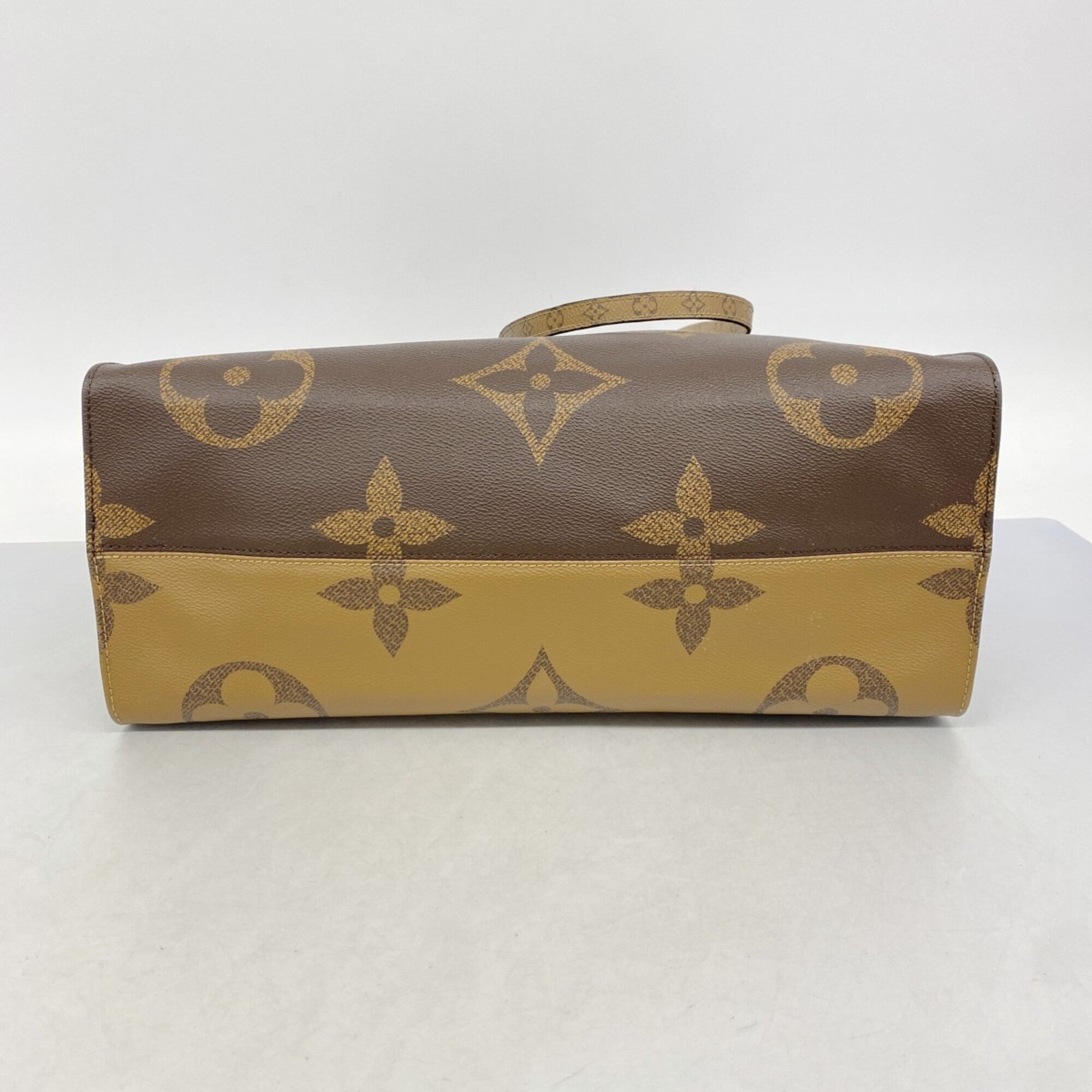 Louis Vuitton Brown Tote Bag (Pre-Owned)