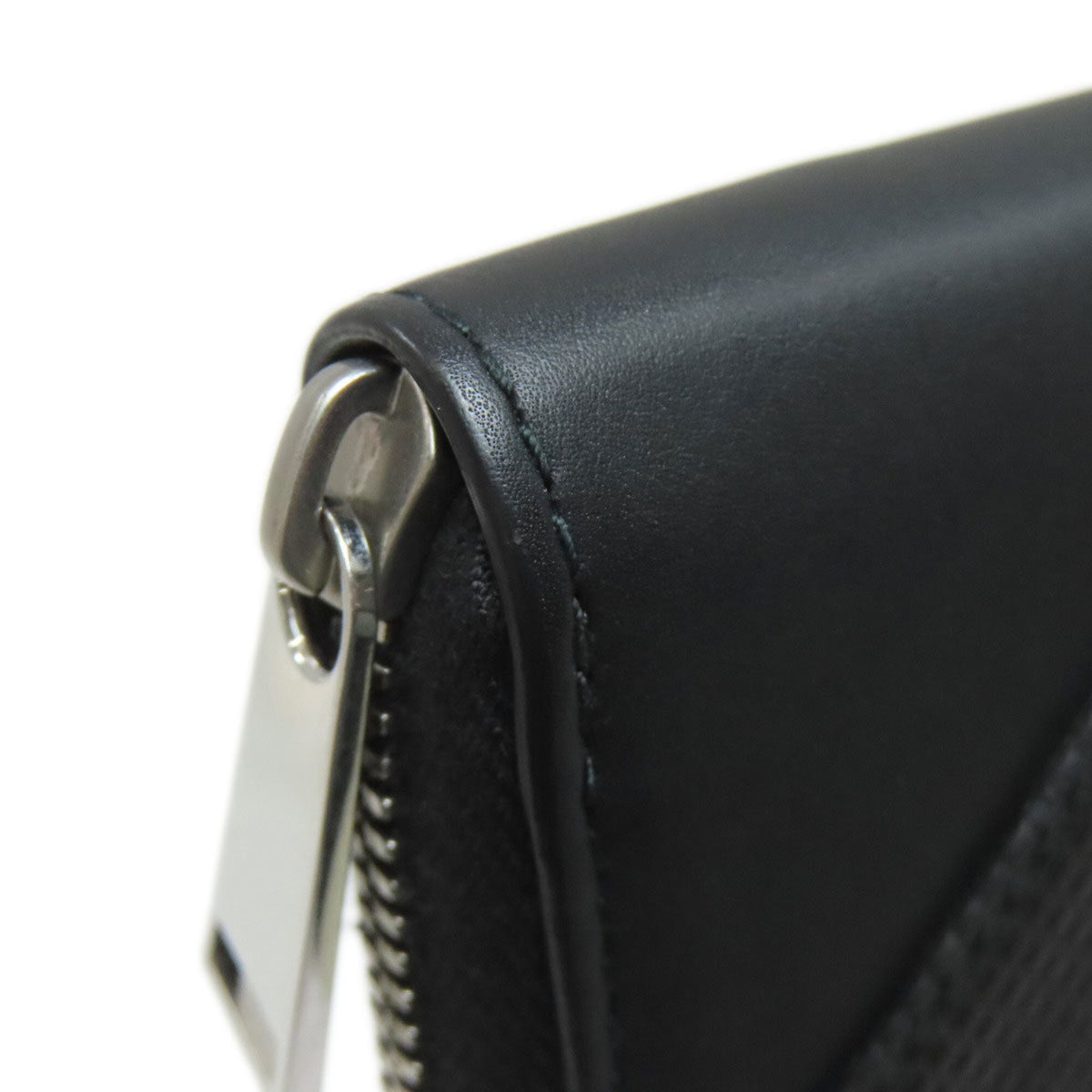 Bottega Veneta Black Leather Long Wallet (Bi-Fold) (Pre-Owned)