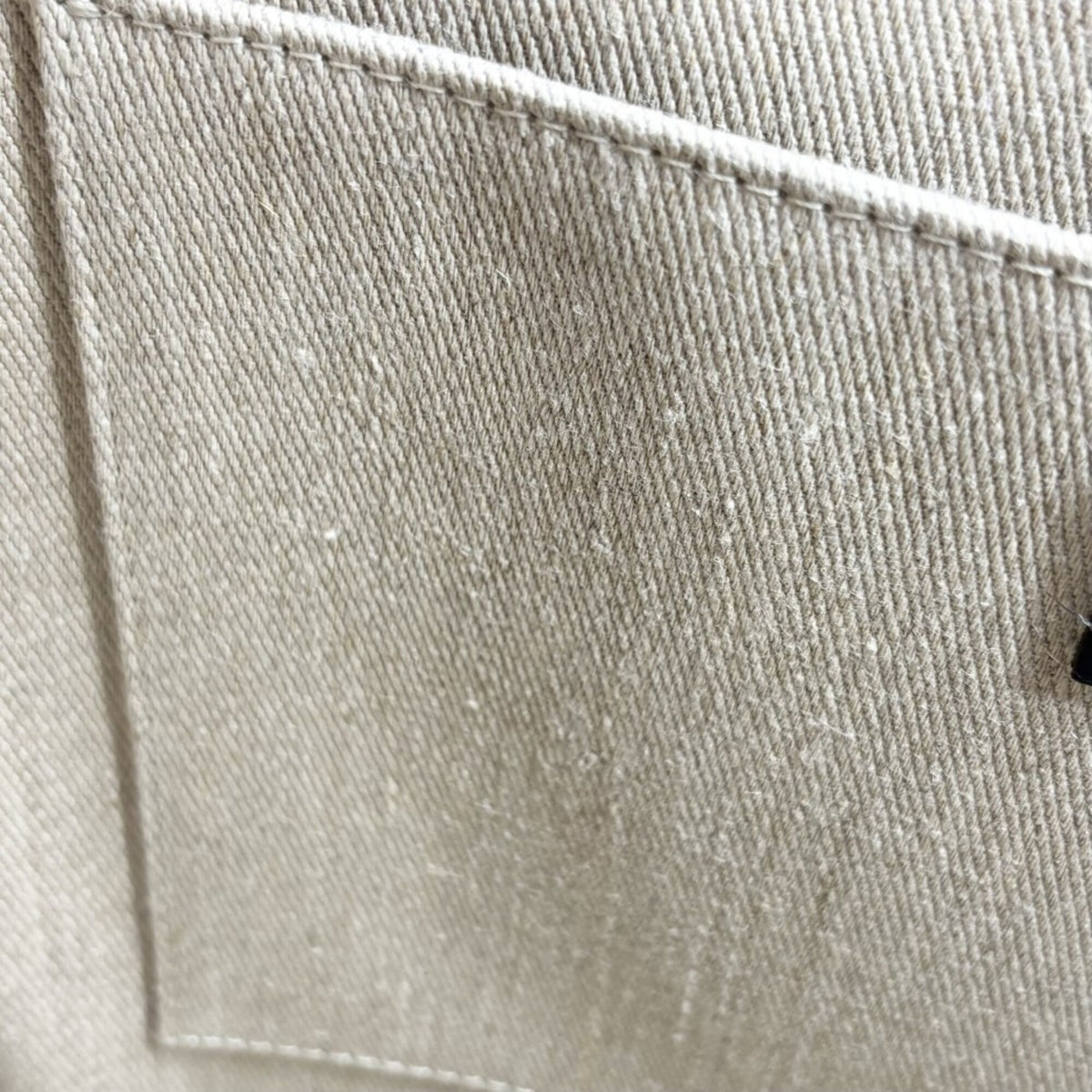 Chloé Beige Black Linen Canvas Leather Handbag (Pre-Owned)