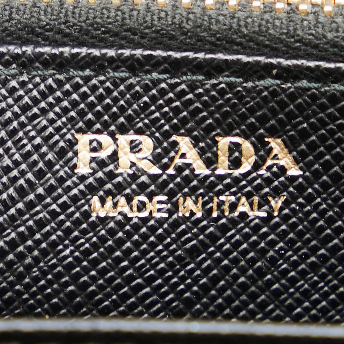 Prada Black Leather Long Wallet (Bi-Fold) (Pre-Owned)