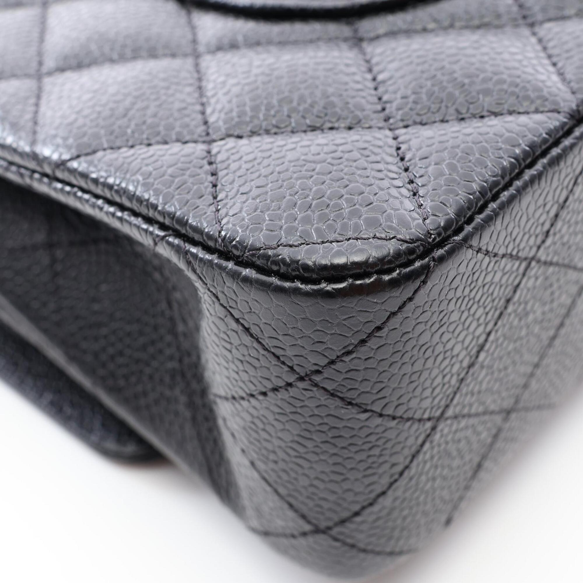 Chanel Black Grained Calfskin Handbag Shoulder Bag (Pre-Owned)