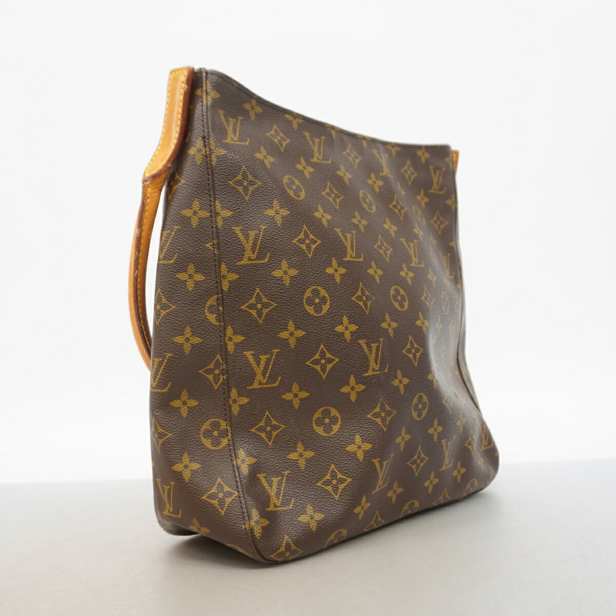 Louis Vuitton Brown Shoulder Bag (Pre-Owned)