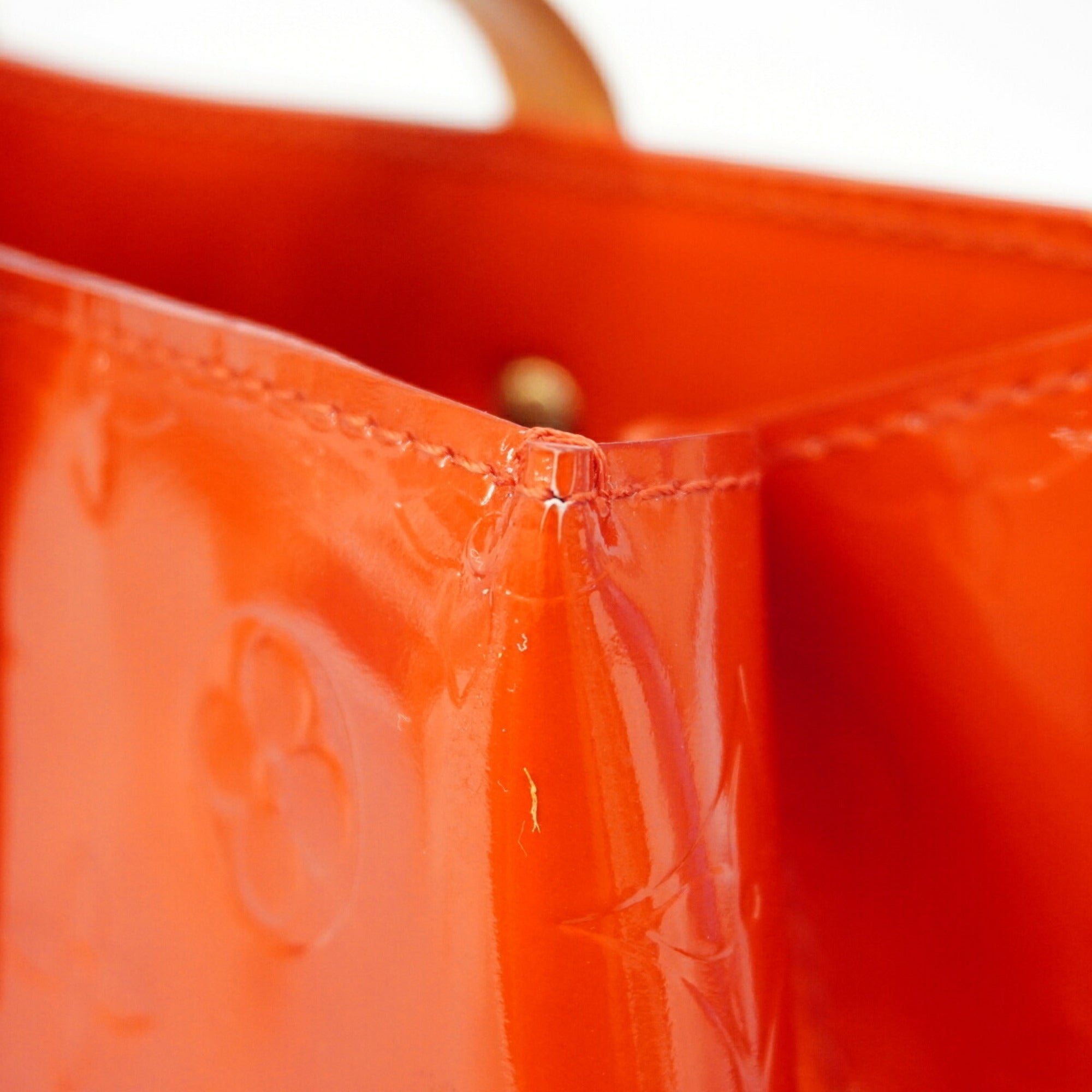 Louis Vuitton Rouge Handbag (Pre-Owned)