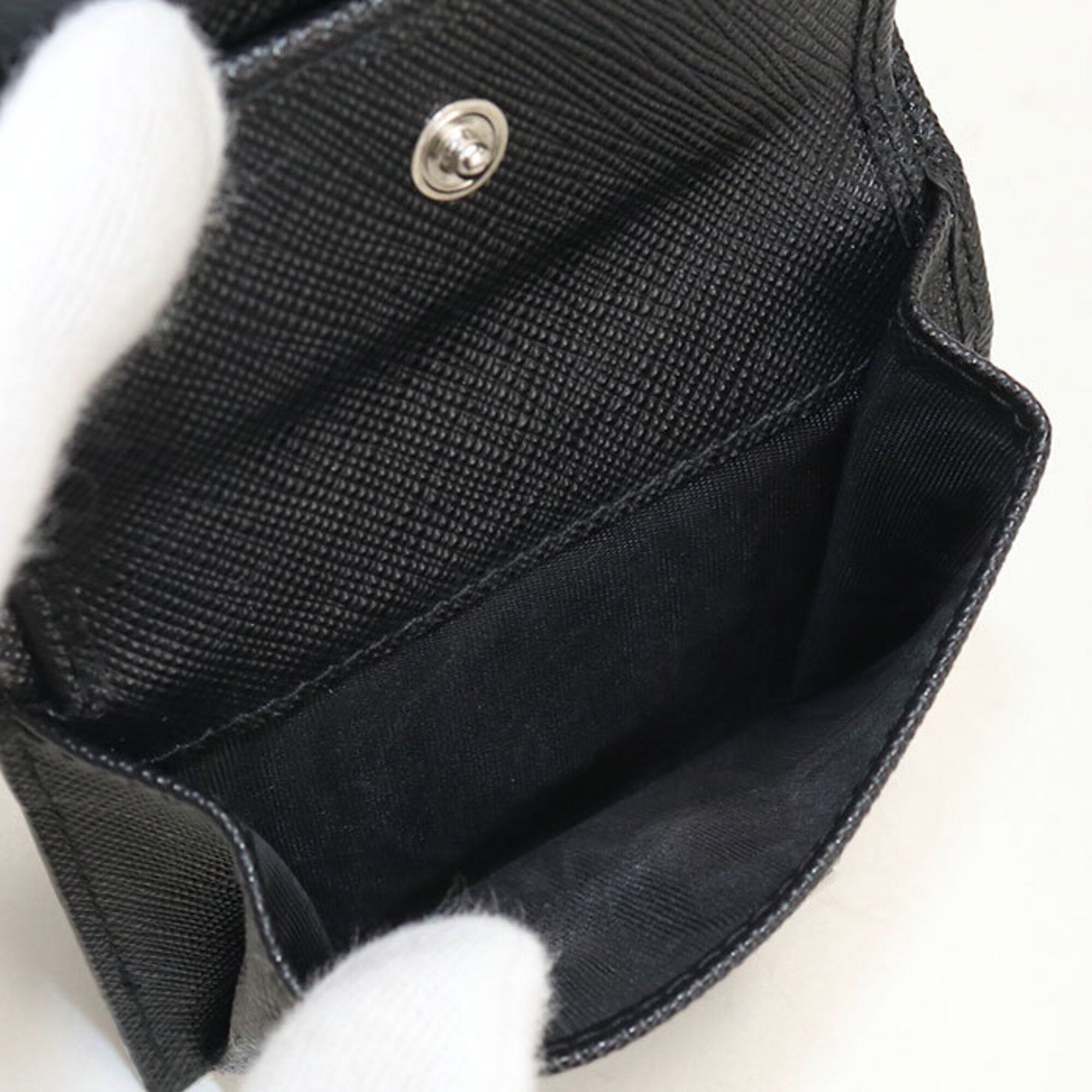 Prada Black Leather Wallet (Bi-Fold) (Pre-Owned)