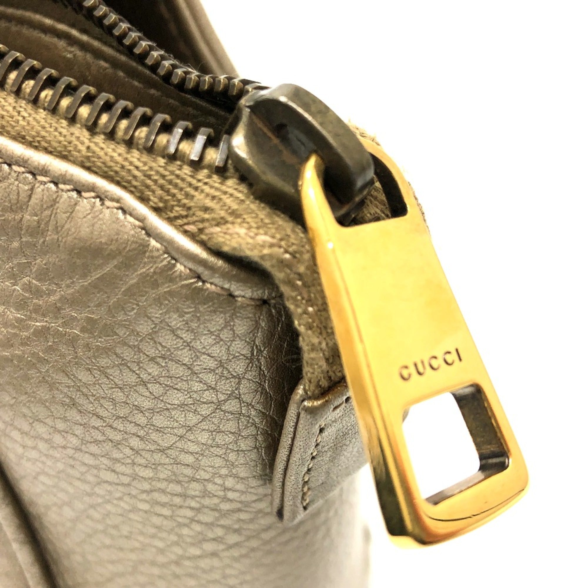 Gucci Gold Leather Handbag (Pre-Owned)