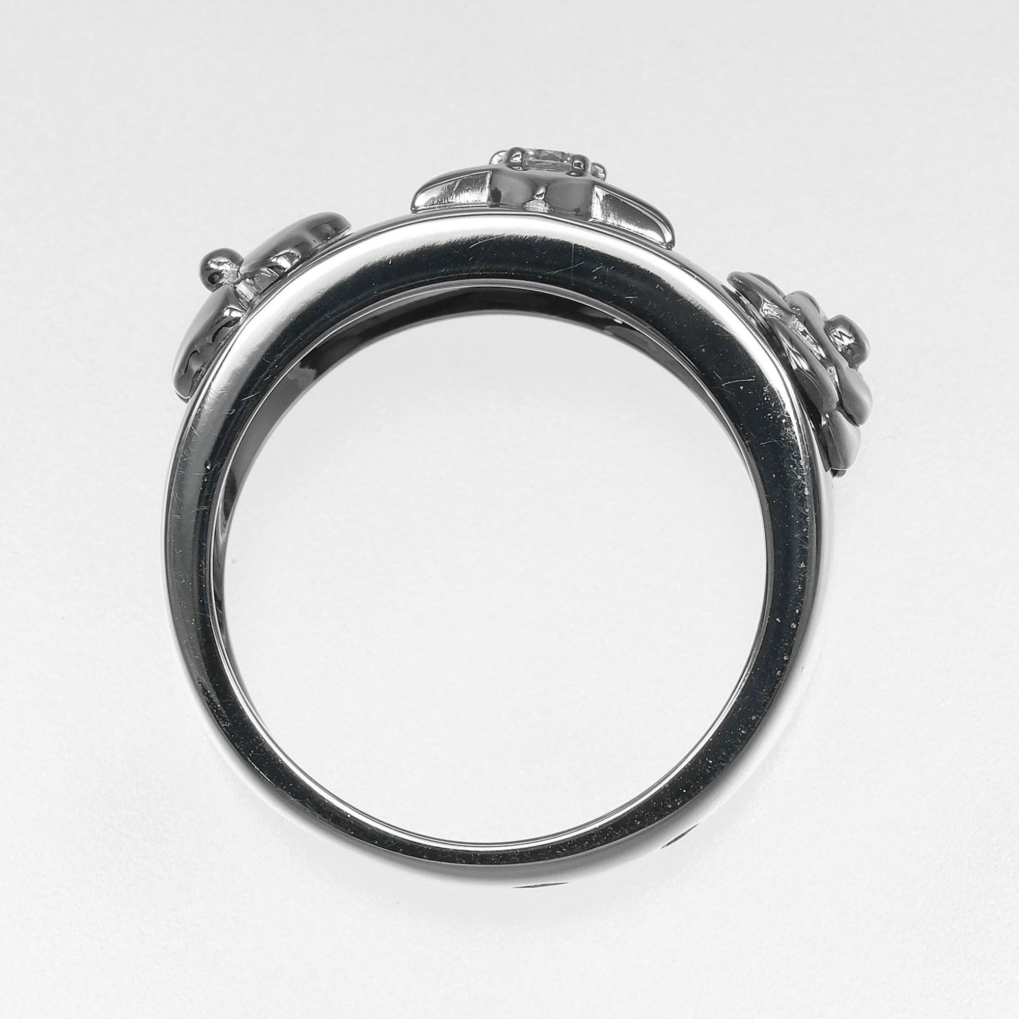 Chanel White Gold (18K) Band Ring (Pre-Owned)