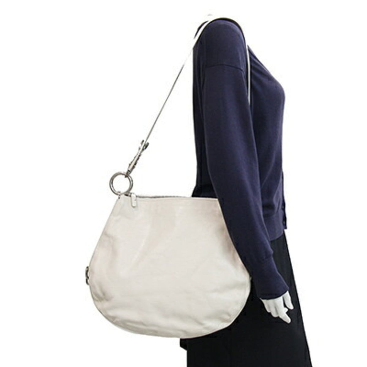 Burberry Ivory Leather Shoulder Bag (Pre-Owned)